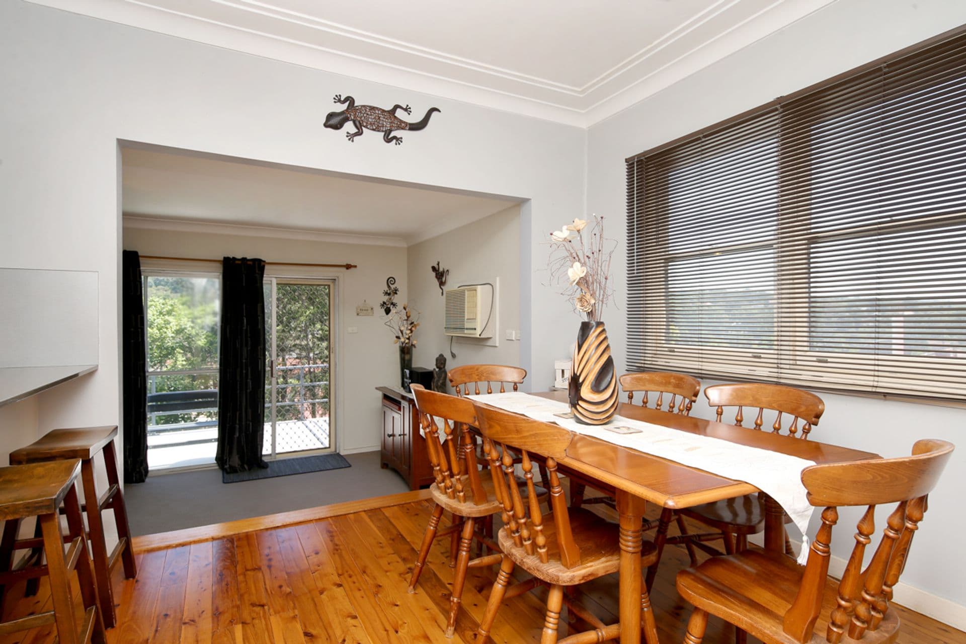 8 Clayton Crescent, Kotara, NSW, 2289, Kotara - Thumbnail 3