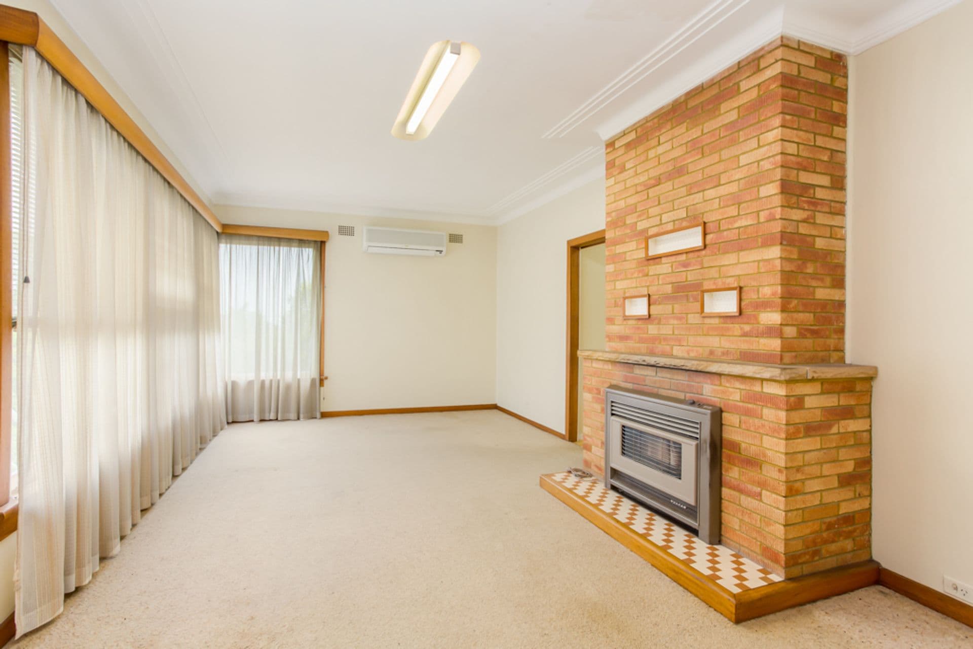 27 Joslin Street, Kotara, NSW, 2289, Kotara - Thumbnail 2