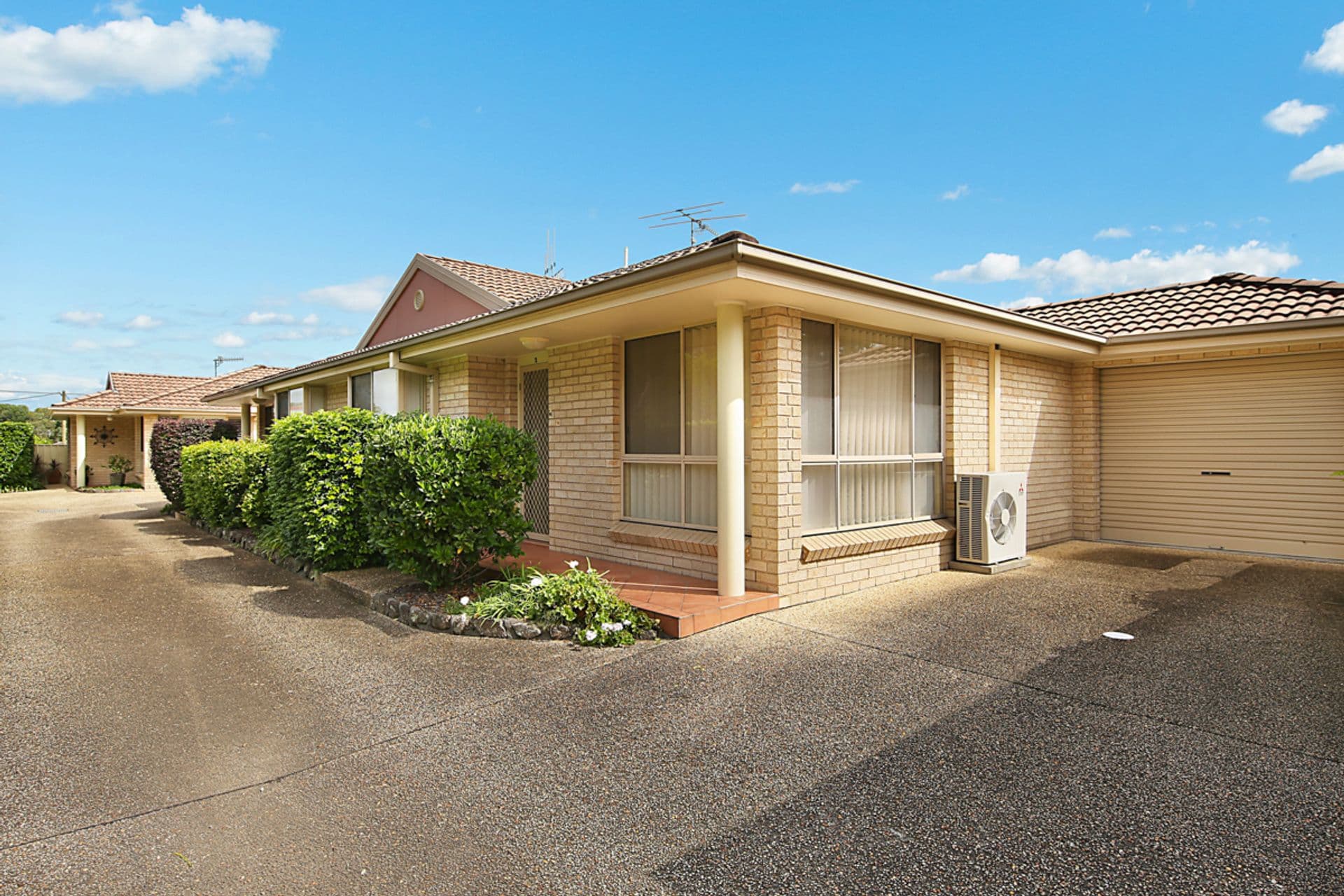 2/13 Martin Street, Warners Bay, NSW, 2282, Warners Bay - Image 1