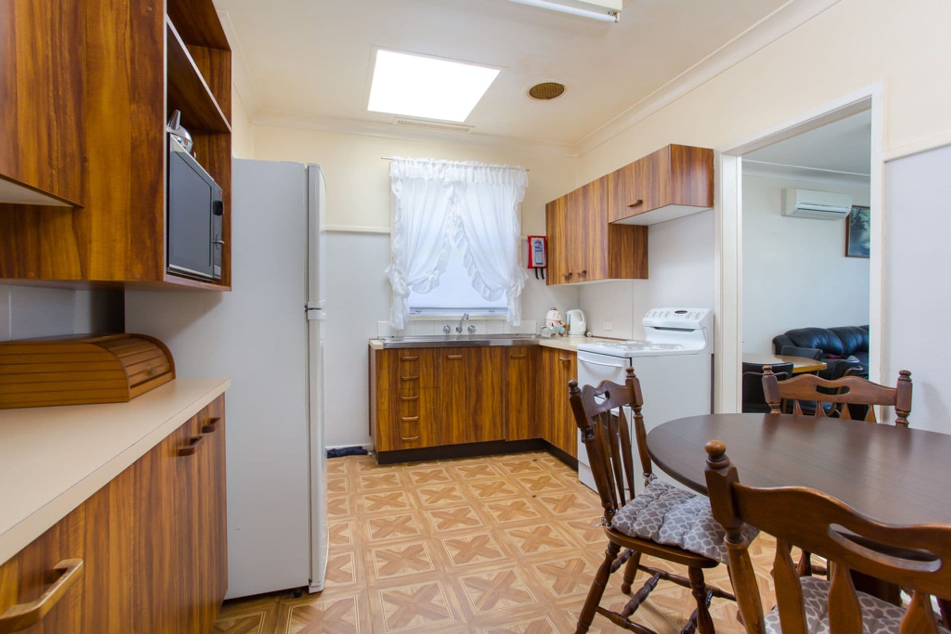 37 Waratah Street, Kahibah, NSW, 2290, Kahibah - Thumbnail 3
