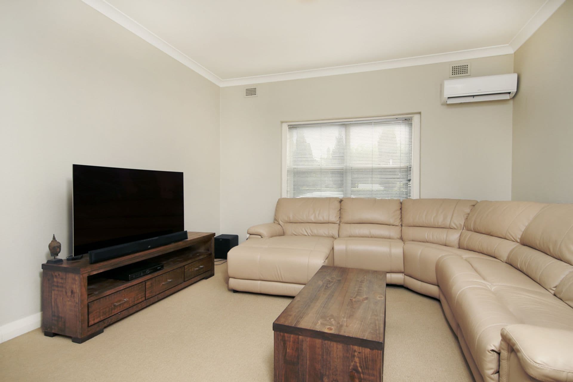 4/129 Lawson Street, Hamilton, NSW, 2303, Hamilton - Thumbnail 2