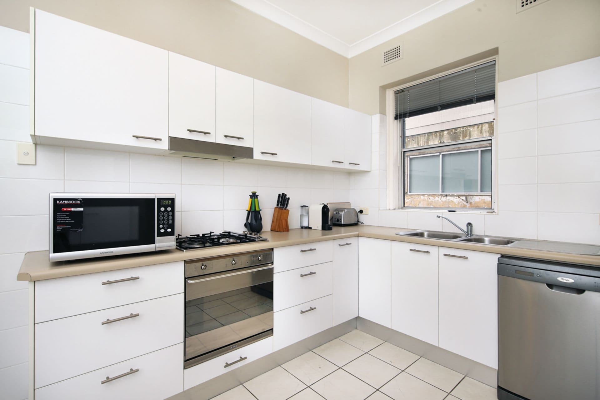 4/129 Lawson Street, Hamilton, NSW, 2303, Hamilton - Thumbnail 3