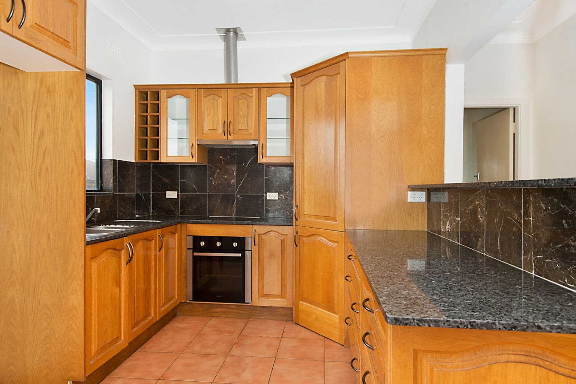 2 Kalora Crescent, Charlestown, NSW, 2290, Charlestown - Thumbnail 2