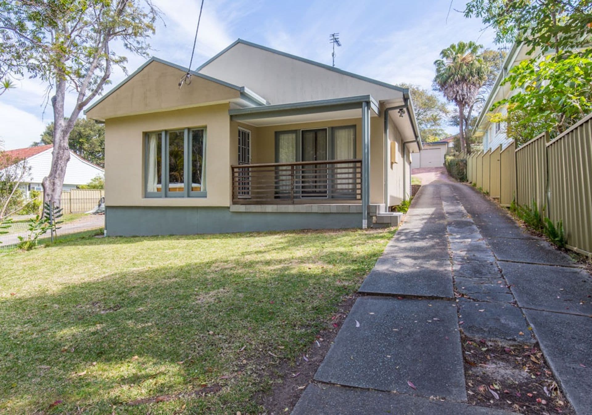 12 Beath Crescent, Kahibah, NSW, 2290, Kahibah - Image 1