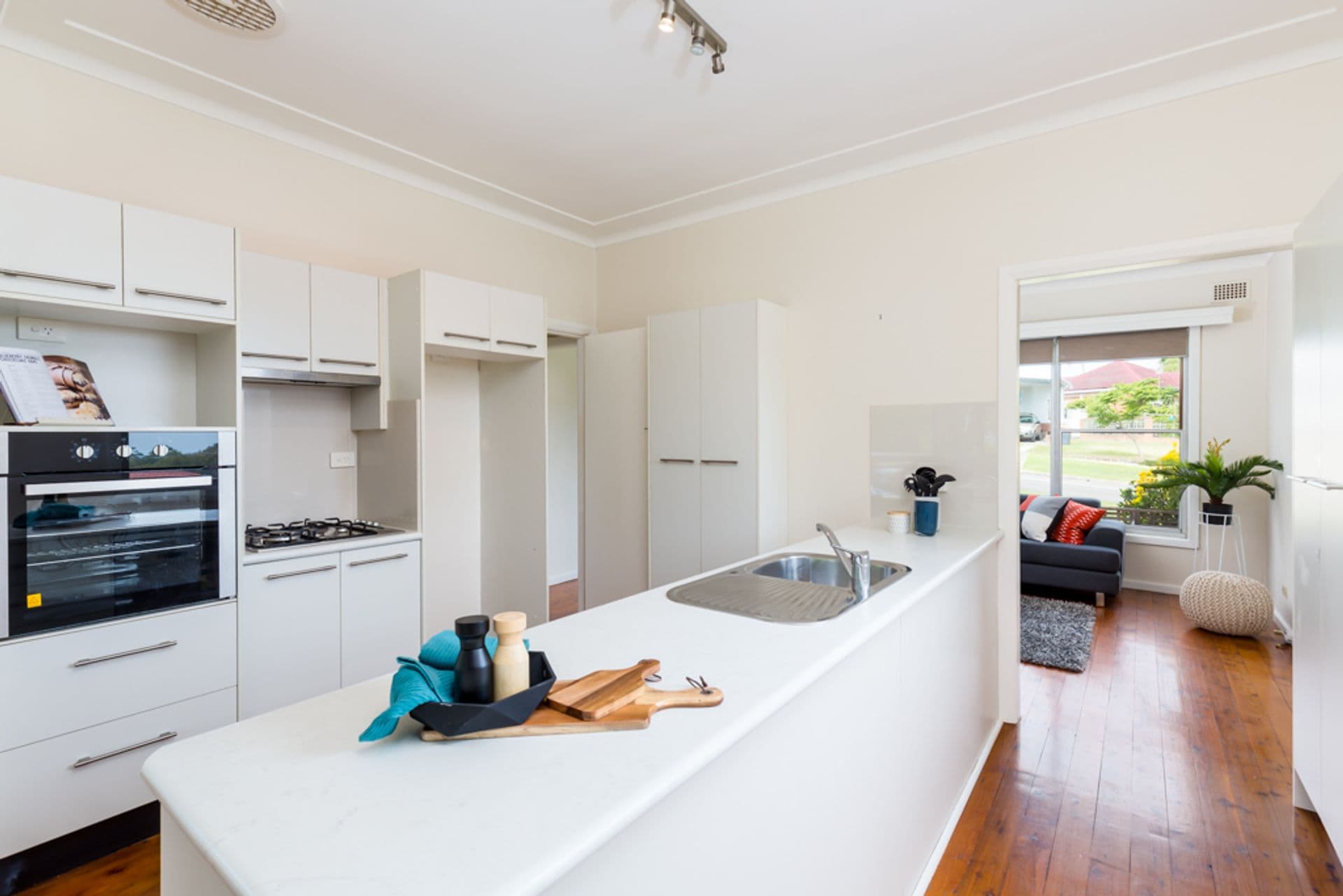 1 Alexander Parade, Charlestown, NSW, 2290, Charlestown - Thumbnail 5