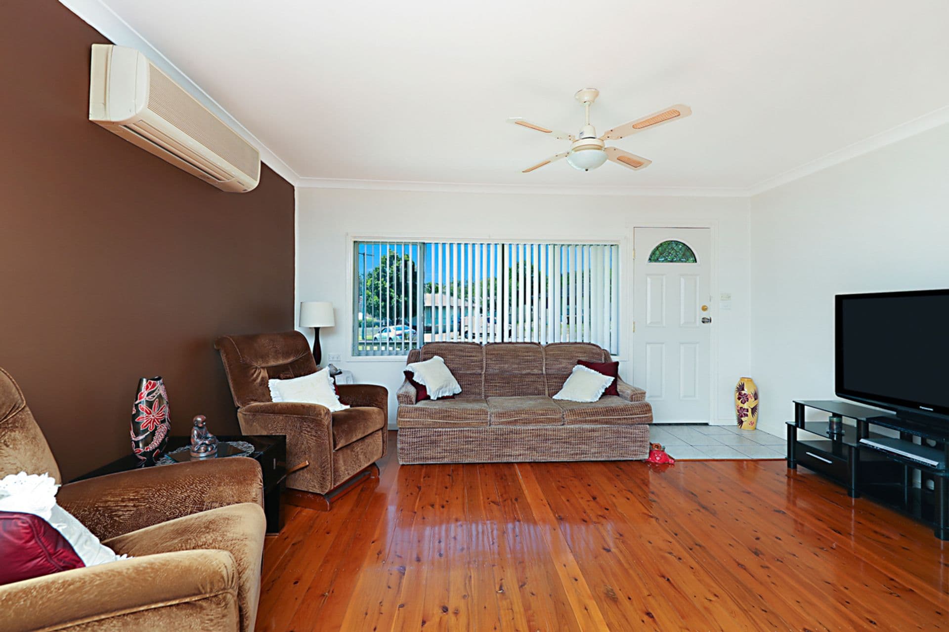 6 Ash Place, Gateshead, NSW, 2290, Gateshead - Thumbnail 2