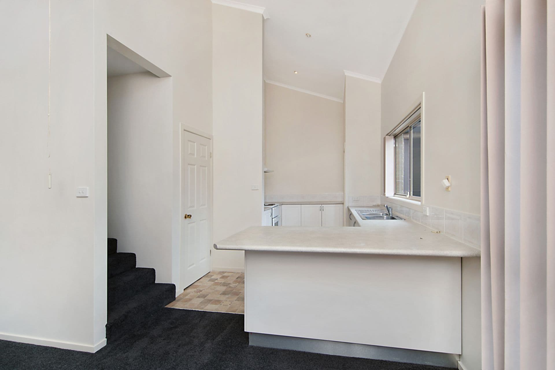 2/6 Brown Street, Adamstown, NSW, 2289, Adamstown - Thumbnail 5