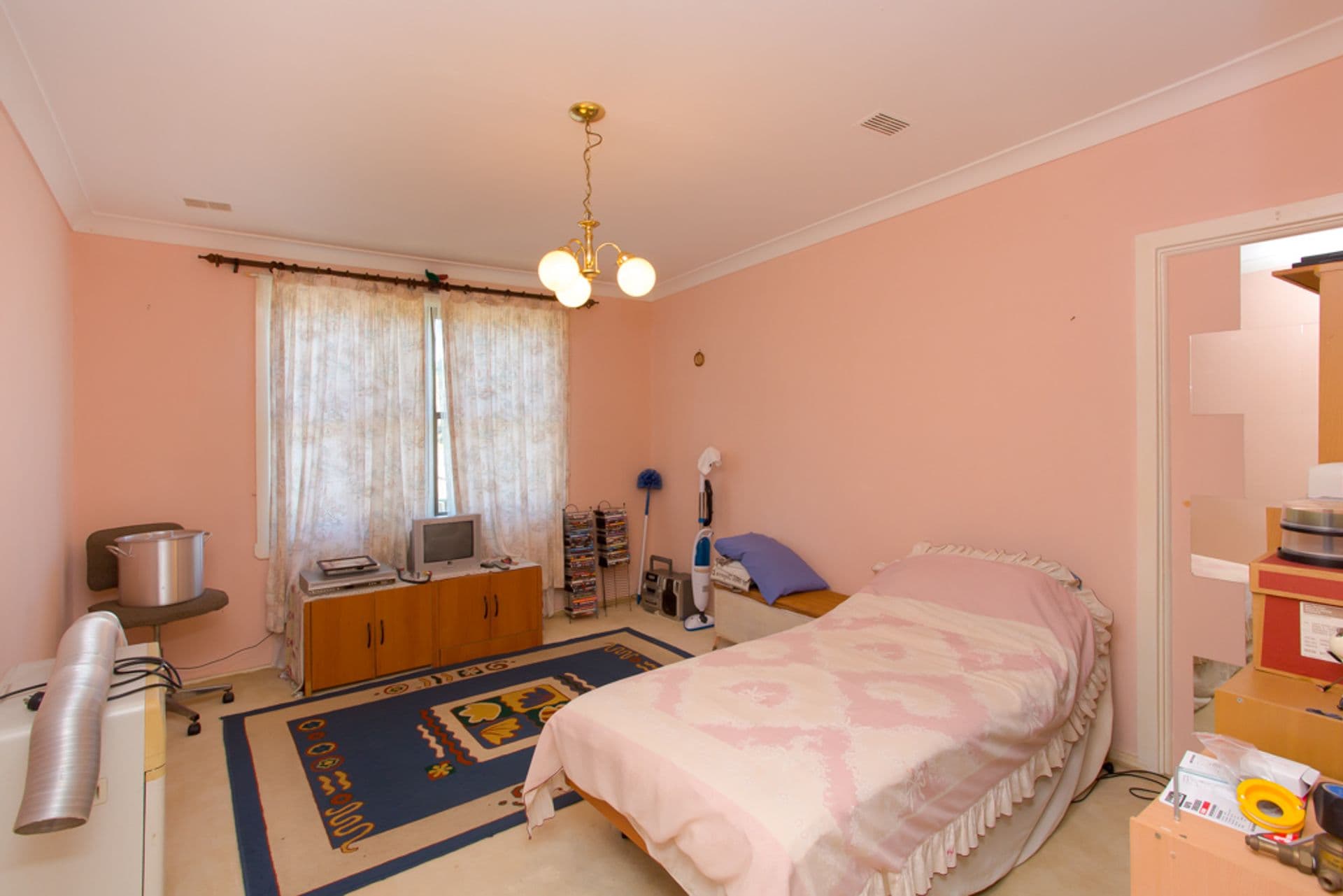 42 Manfred Avenue, Windale, NSW, 2306, Windale - Thumbnail 4