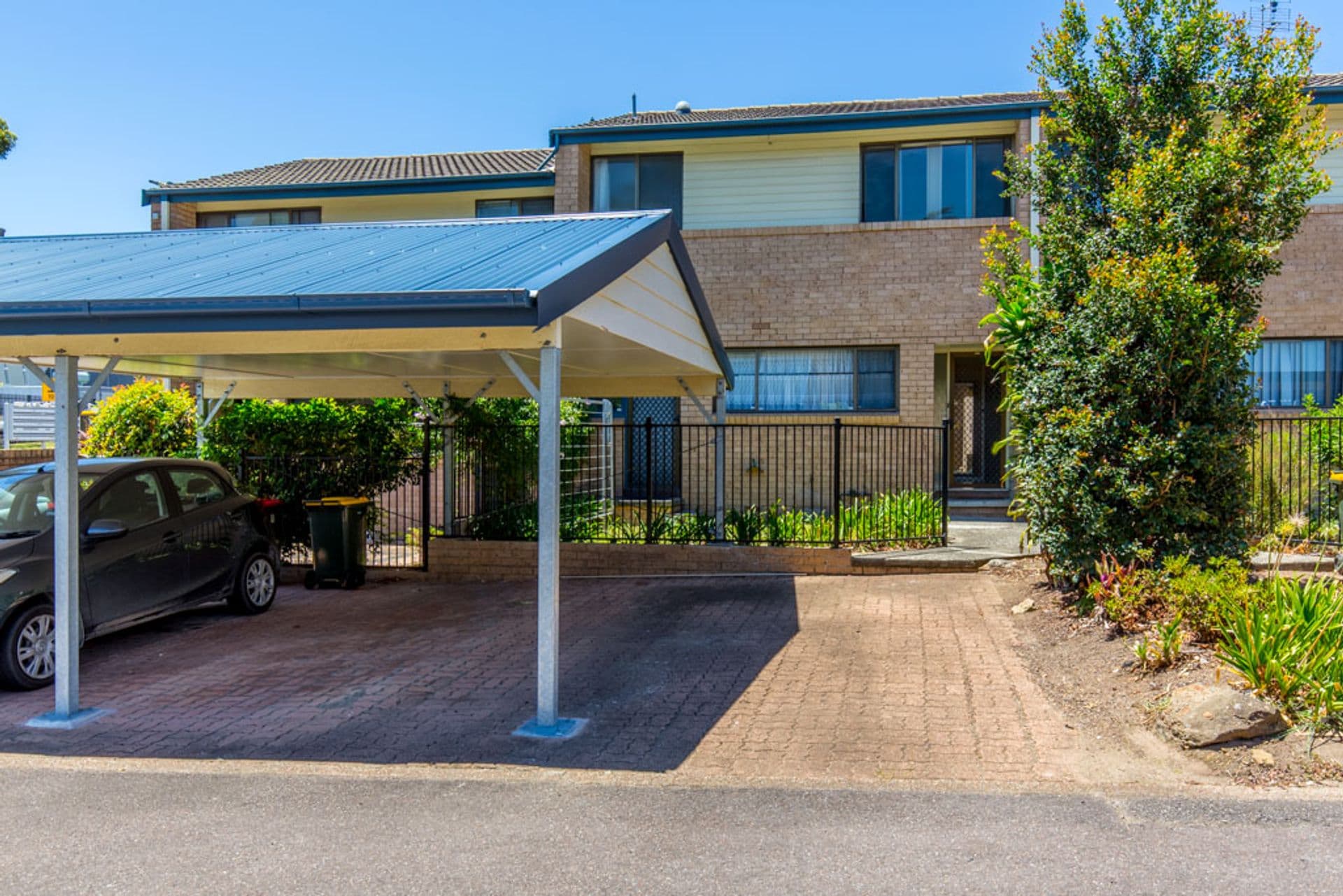 2/1 Roberts Street, Charlestown, NSW, 2290, Charlestown - Image 1