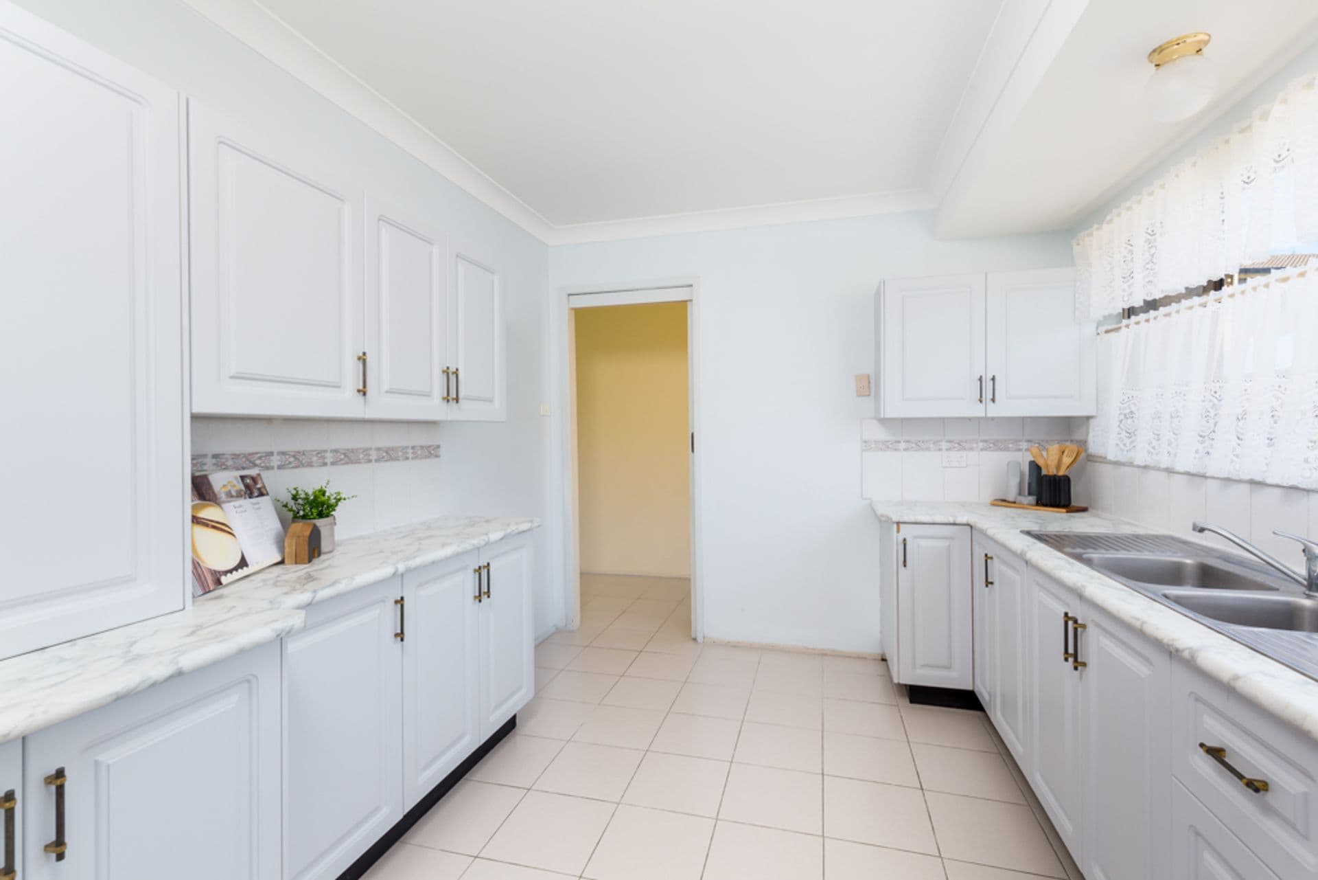 2/1 Roberts Street, Charlestown, NSW, 2290, Charlestown - Thumbnail 2