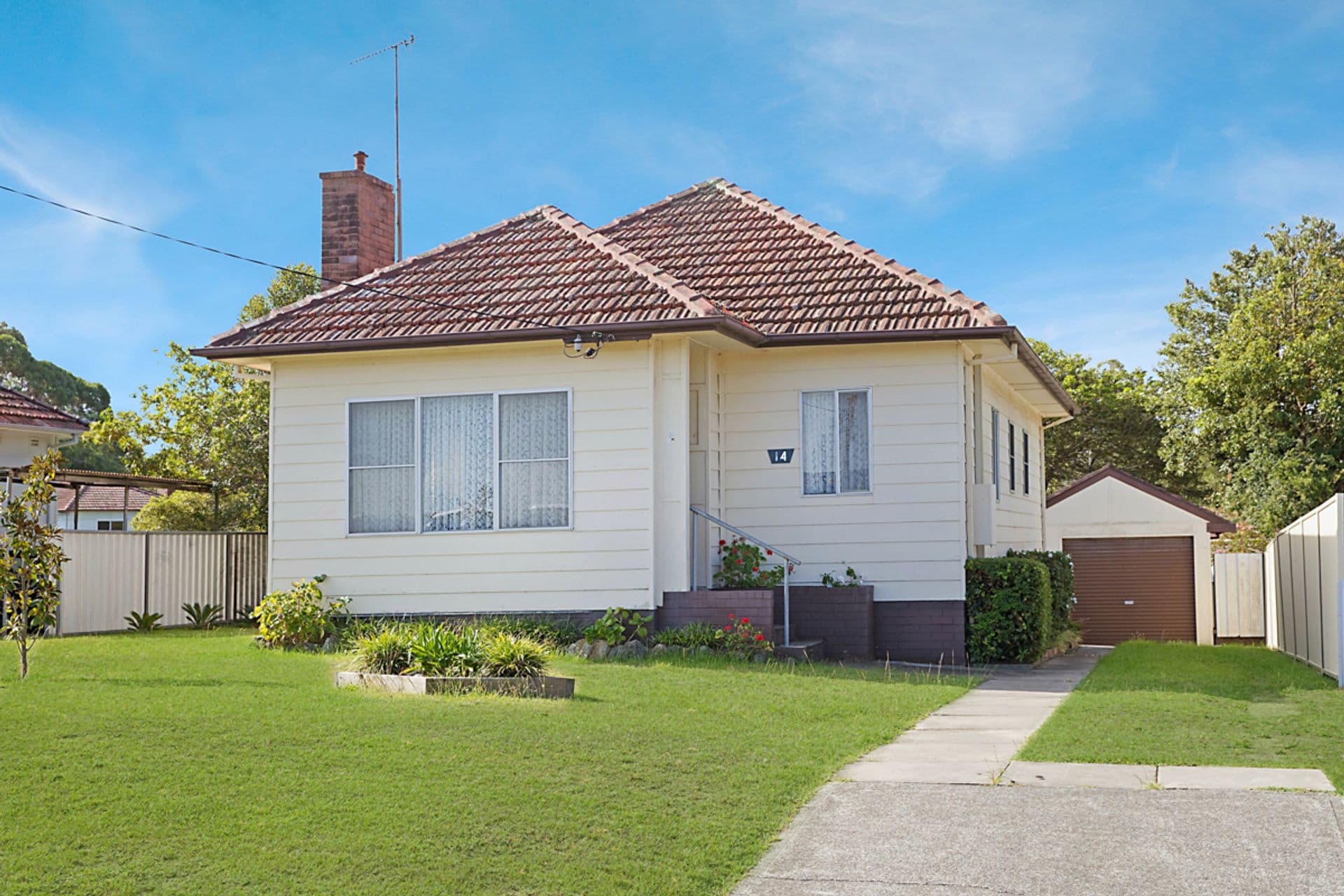 14 Macquarie Avenue, Gateshead, NSW, 2290, Gateshead - Image 1