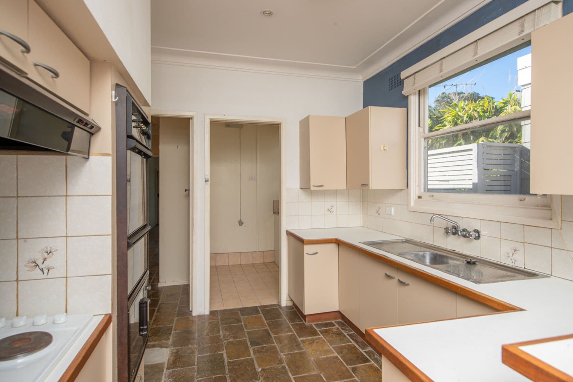 10 Glad Gunson Drive, Eleebana, NSW, 2282, Eleebana - Thumbnail 8