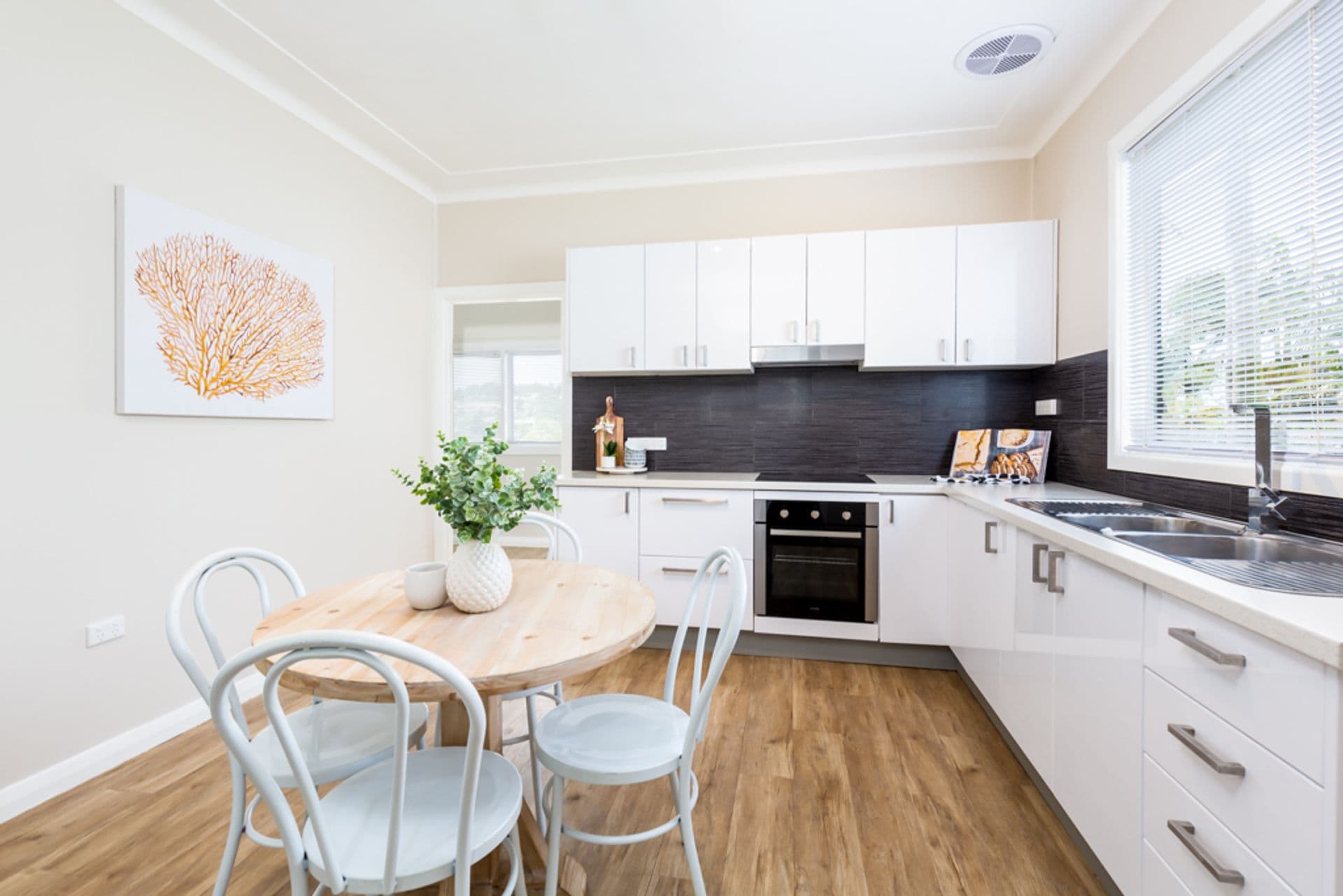 24 Wilsons Road, Mount Hutton, NSW, 2290, Mount Hutton - Thumbnail 2