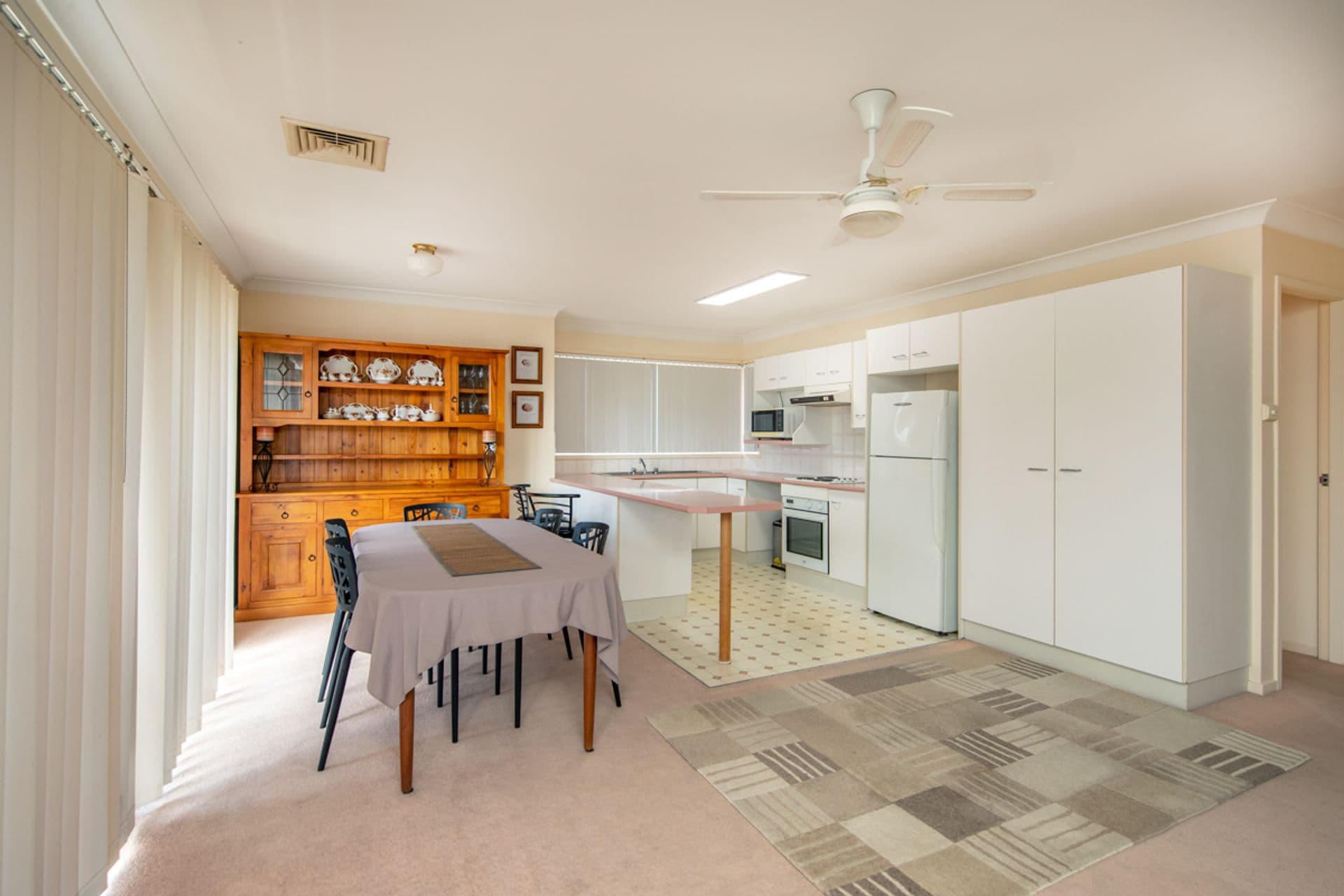 10/5 Johnson Close, Raymond Terrace, NSW, 2324, Raymond Terrace - Thumbnail 3
