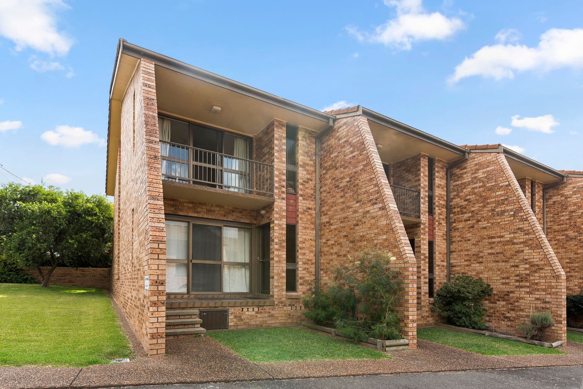 1/7 Hutton Street, Charlestown, NSW, 2290, Charlestown - Image 1
