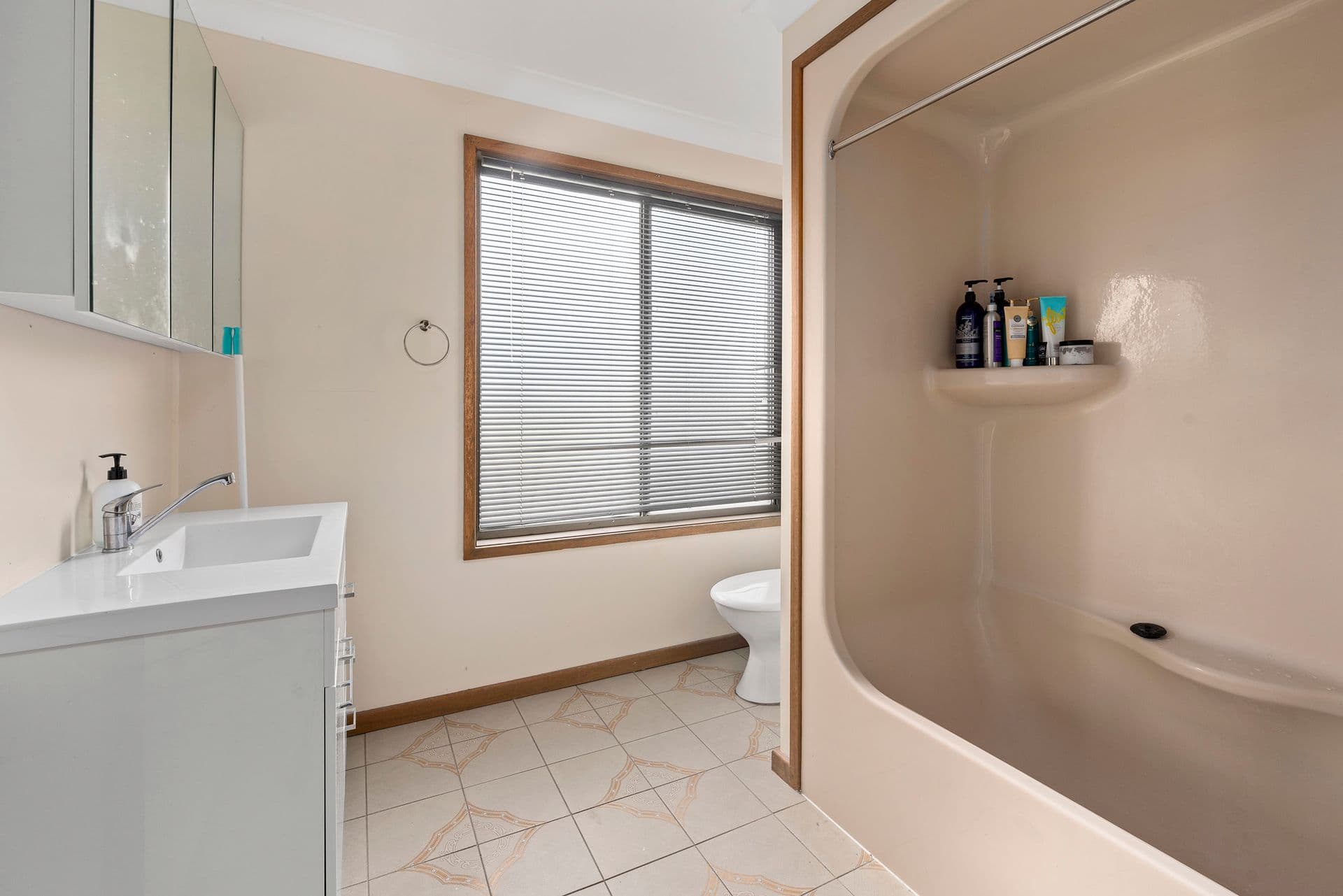 1/7 Hutton Street, Charlestown, NSW, 2290, Charlestown - Thumbnail 4
