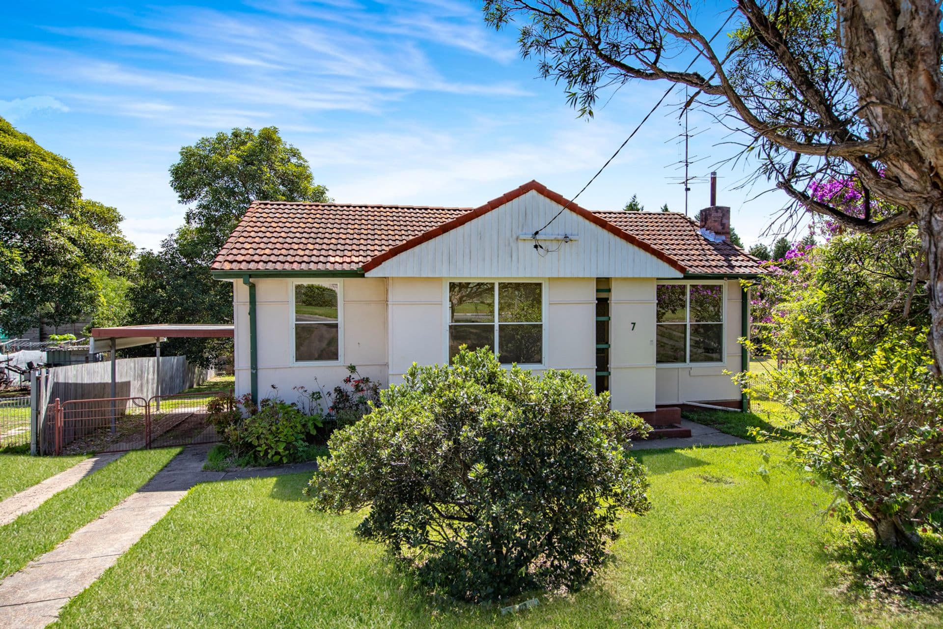 7 Blackbutt Parade, Kotara South, NSW, 2289, Kotara South - Image 1