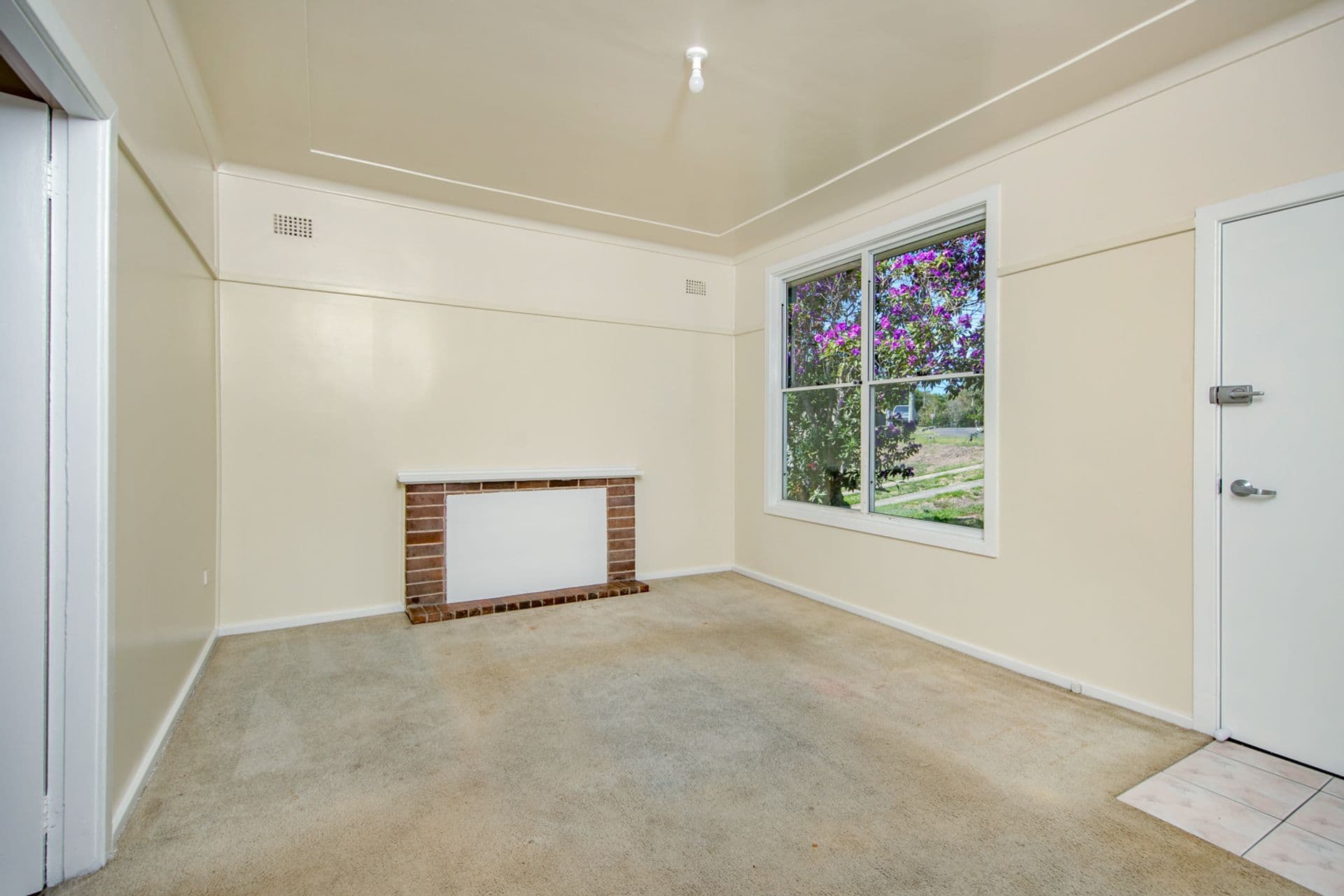 7 Blackbutt Parade, Kotara South, NSW, 2289, Kotara South - Thumbnail 5