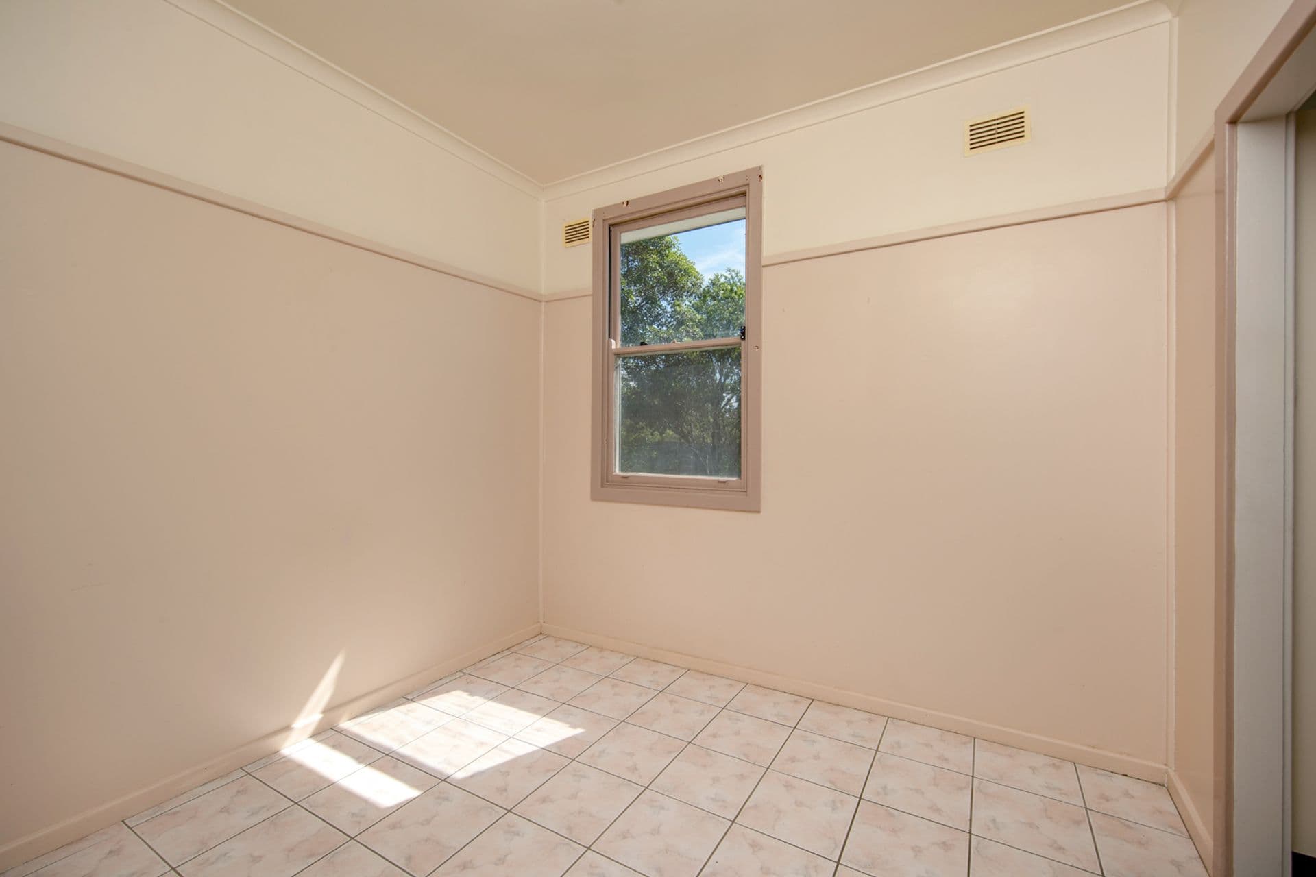 7 Blackbutt Parade, Kotara South, NSW, 2289, Kotara South - Thumbnail 6