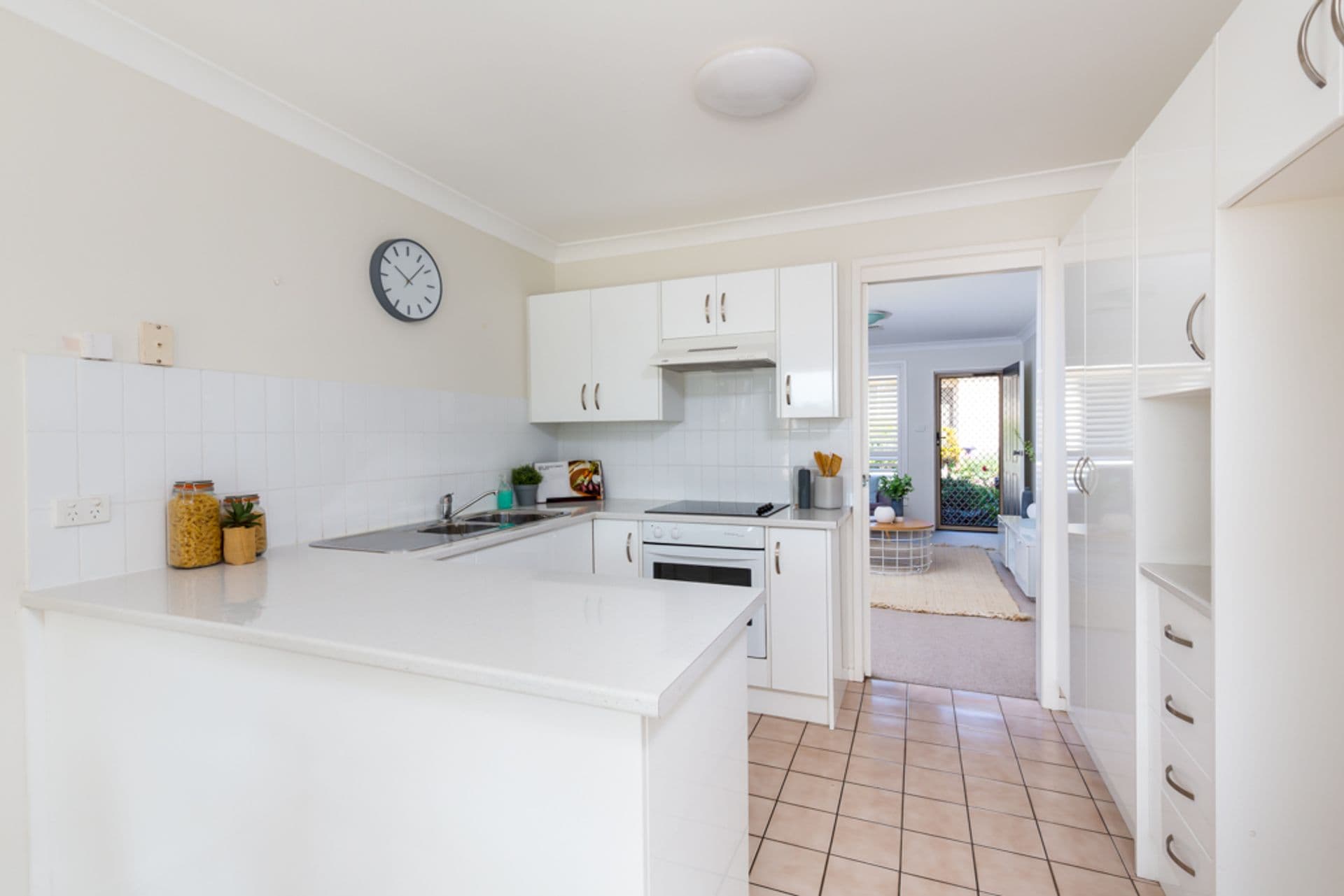 8/33 Dickinson Street, Charlestown, NSW, 2290, Charlestown - Thumbnail 3