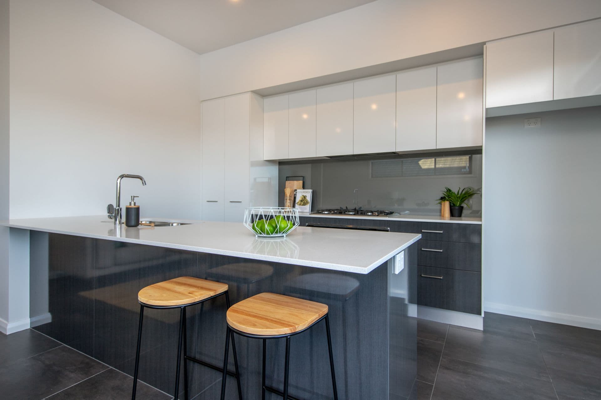 4/74 Dudley Road, Charlestown, NSW, 2290, Charlestown - Thumbnail 2