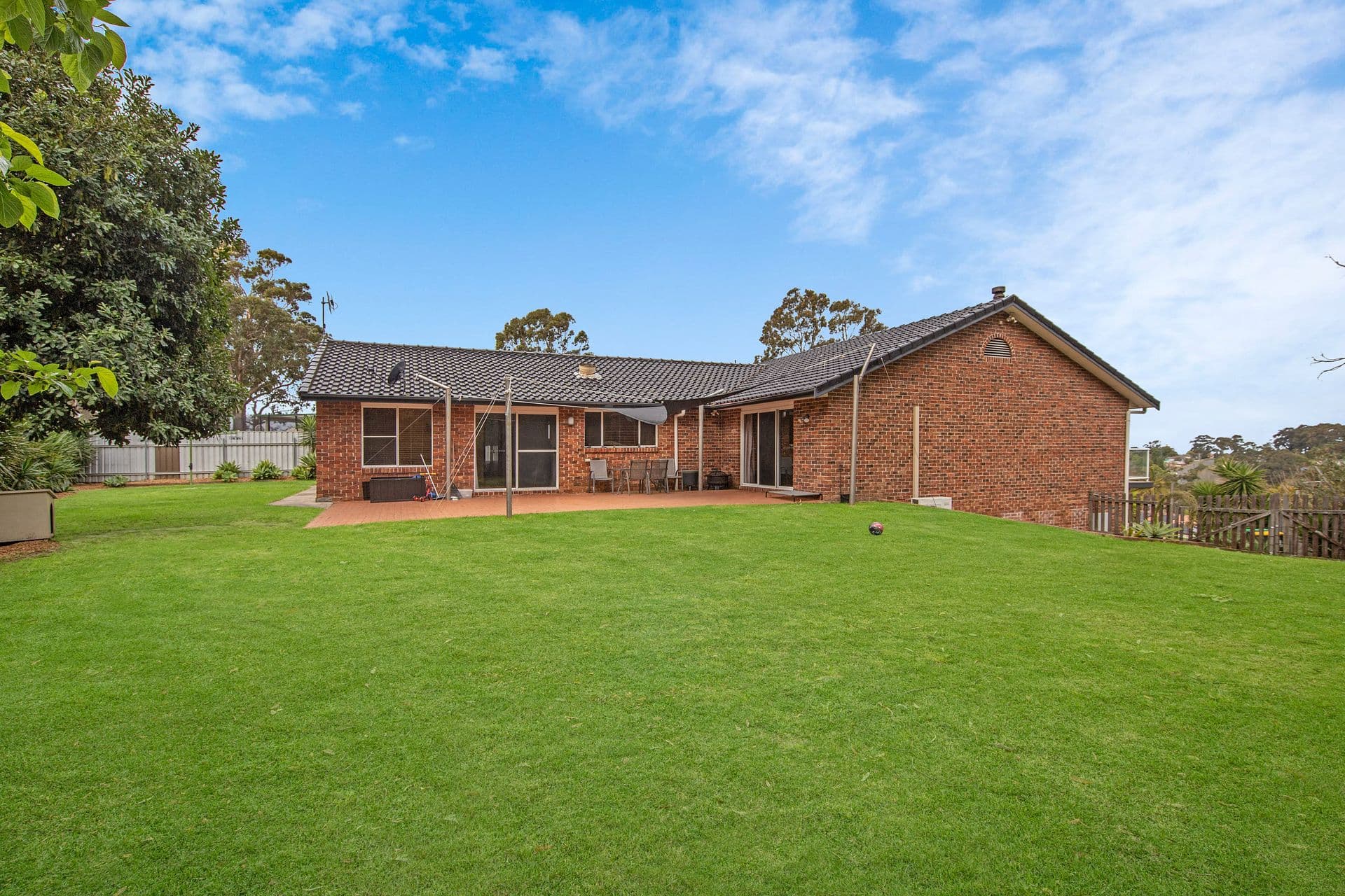 25 Honeyeater Place, Tingira Heights, NSW, 2290, Tingira Heights - Thumbnail 2
