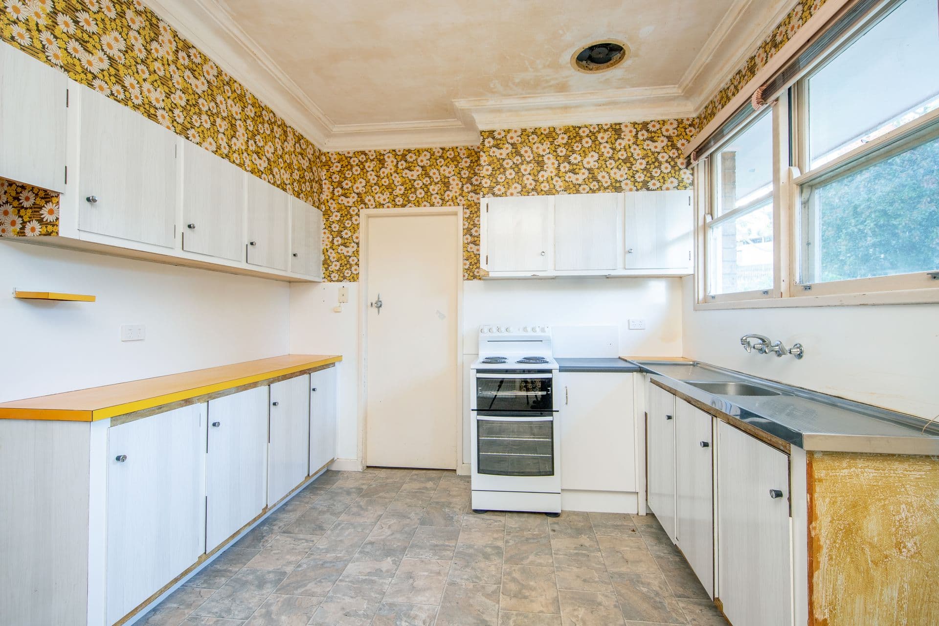 8 Rodway Parade, Kotara, NSW, 2289, Kotara - Thumbnail 6