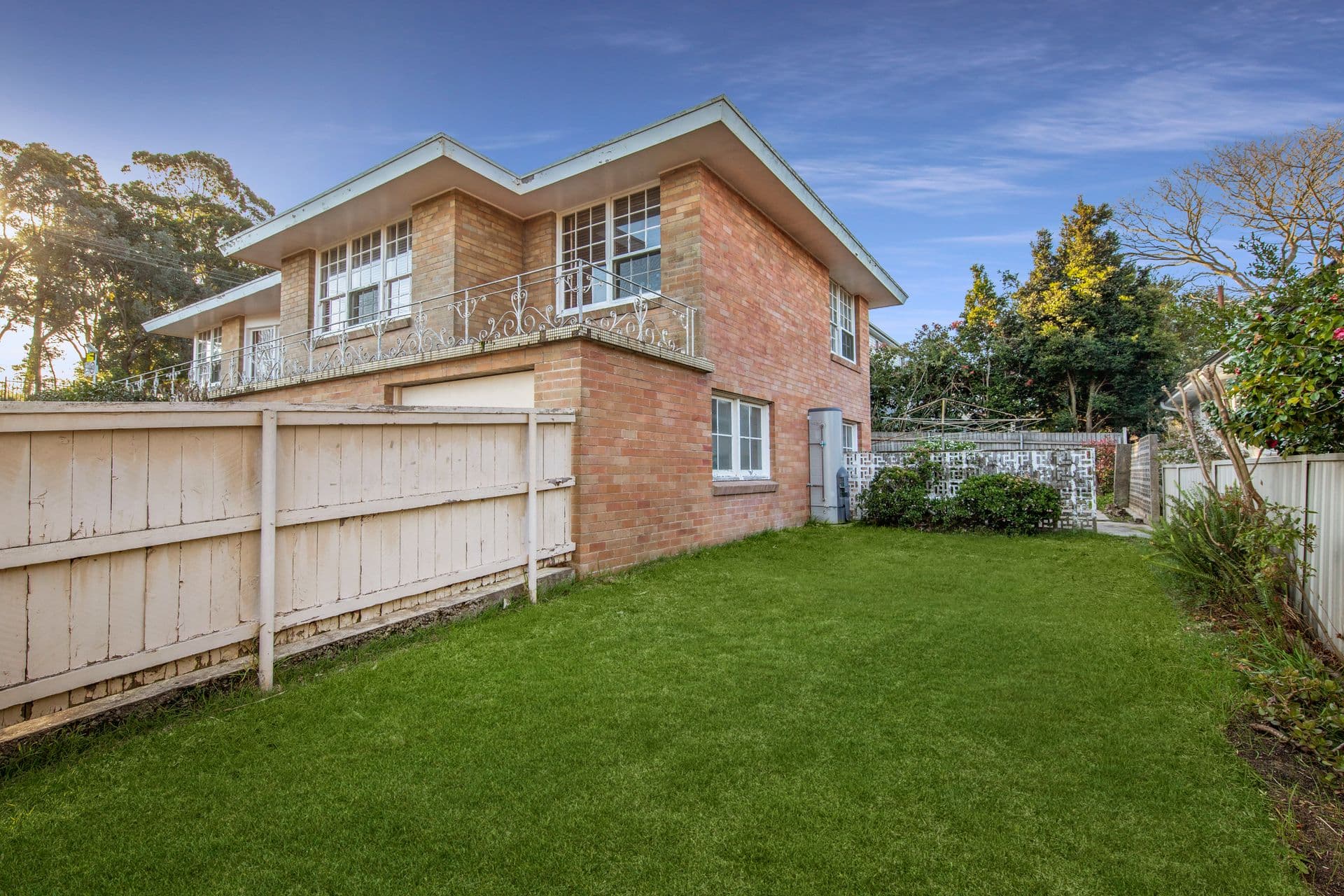 8 Rodway Parade, Kotara, NSW, 2289, Kotara - Thumbnail 2