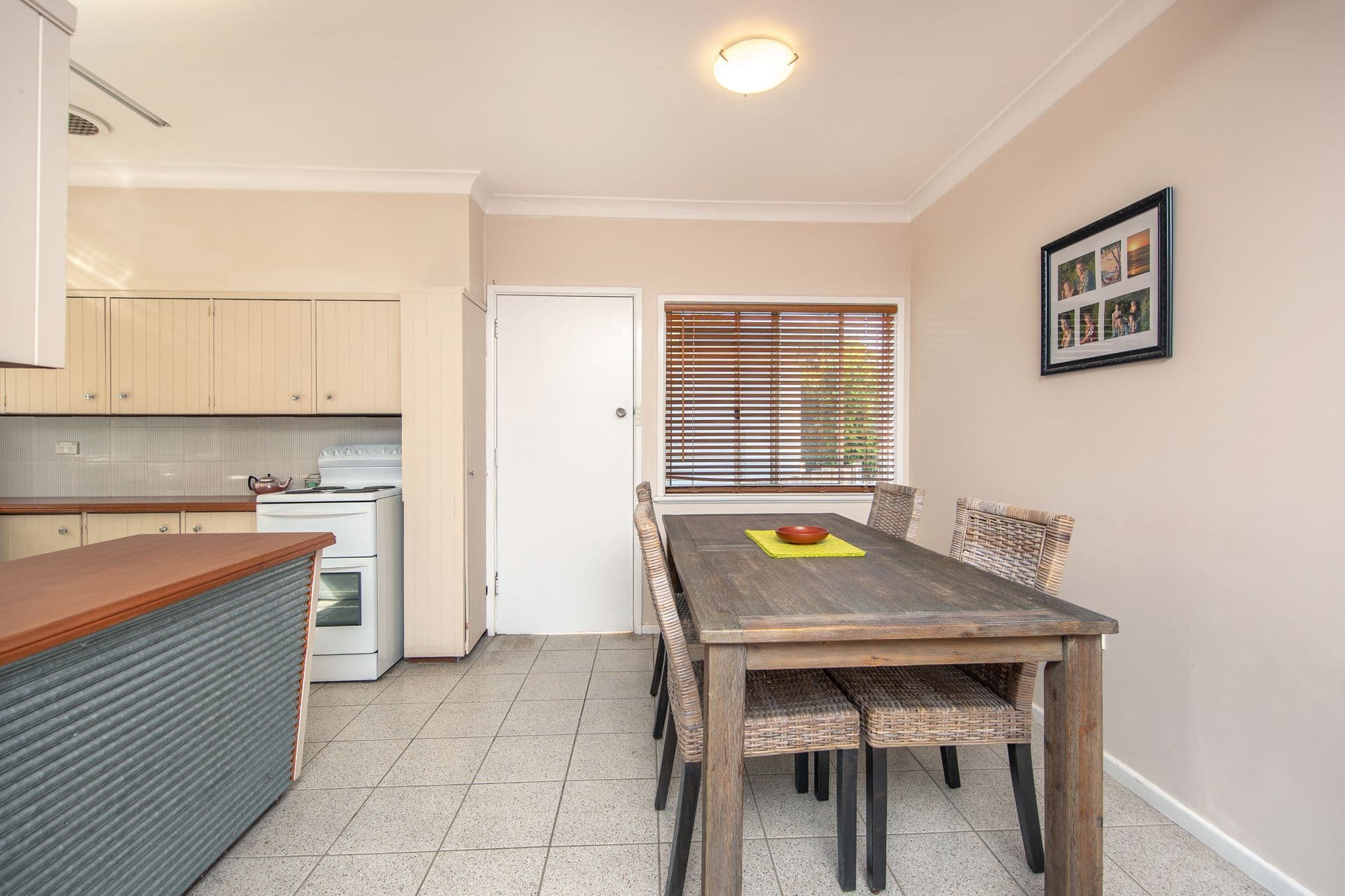 82 Roslyn Avenue, Charlestown, NSW, 2290, Charlestown - Thumbnail 4