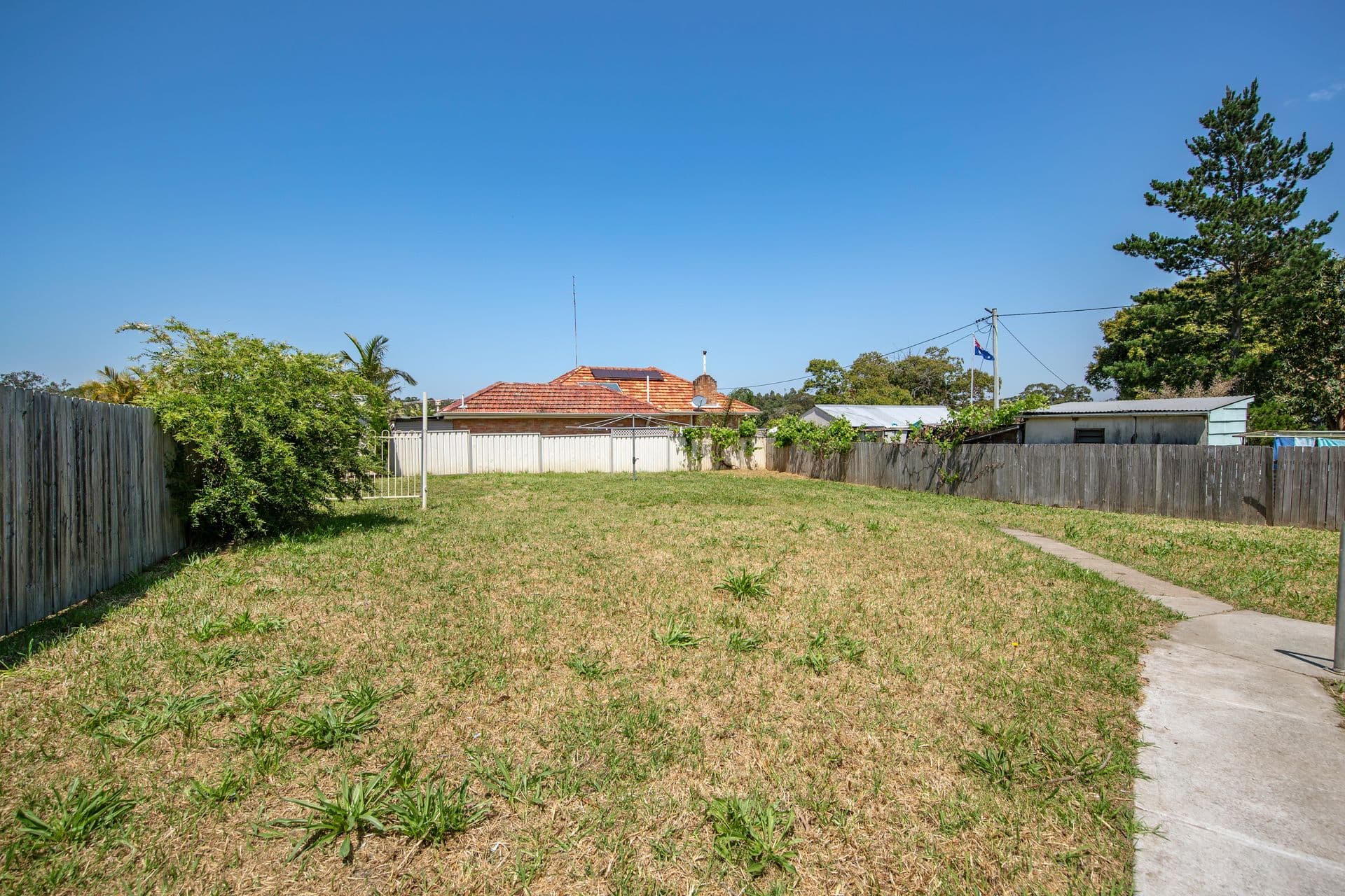 323 Lake Road, Glendale, NSW, 2285, Glendale - Thumbnail 2
