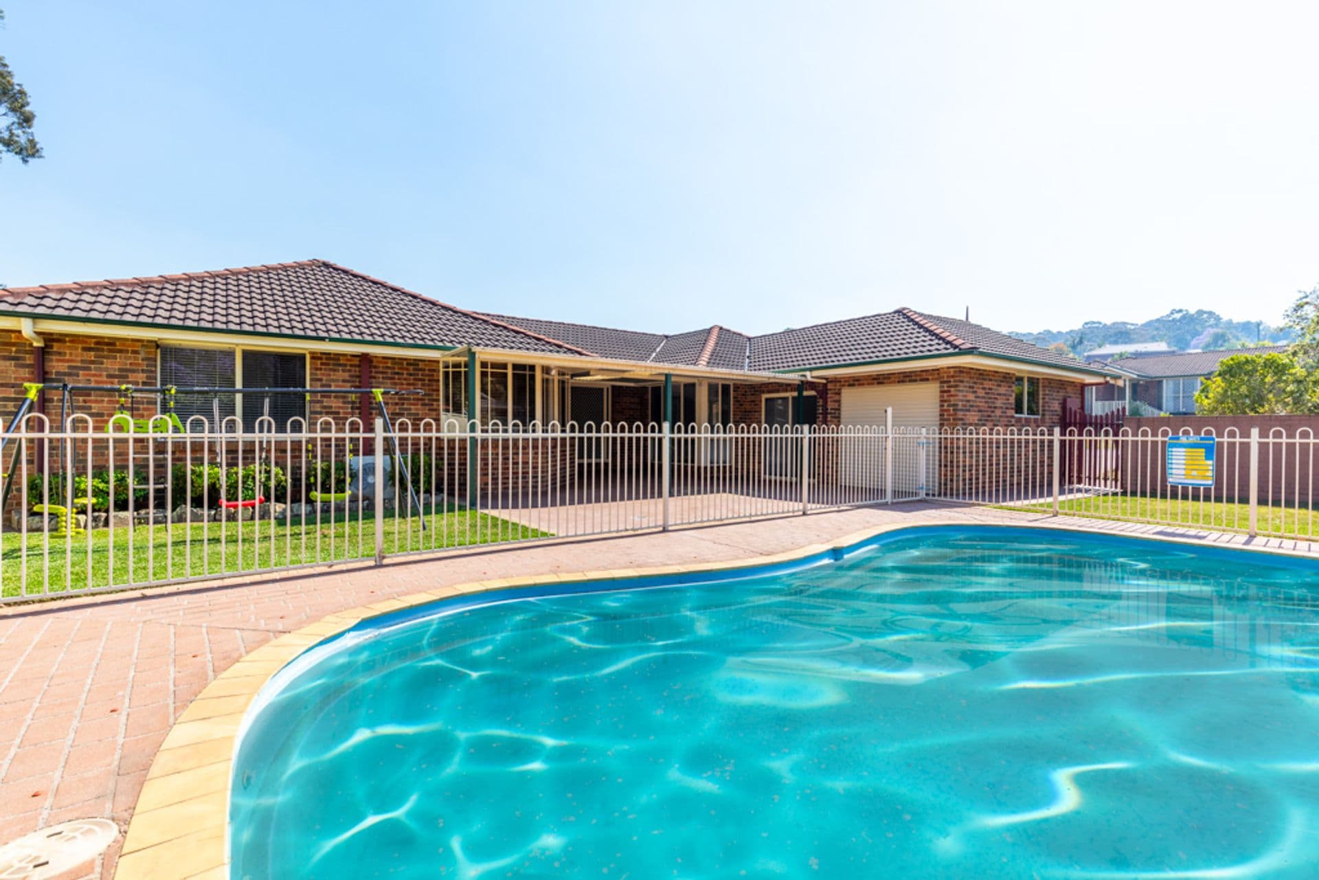 1 Edgewood Close, Tingira Heights, NSW, 2290, Tingira Heights - Thumbnail 2