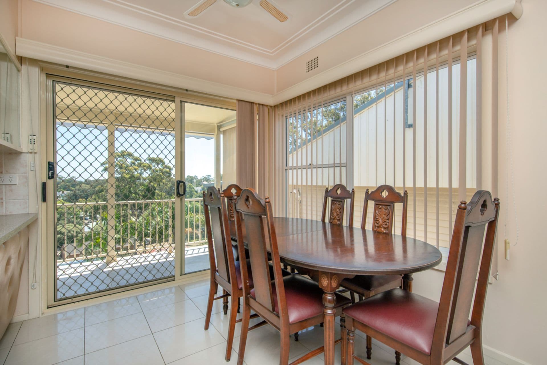 19 Crossland Street, Adamstown Heights, NSW, 2289, Adamstown Heights - Thumbnail 4