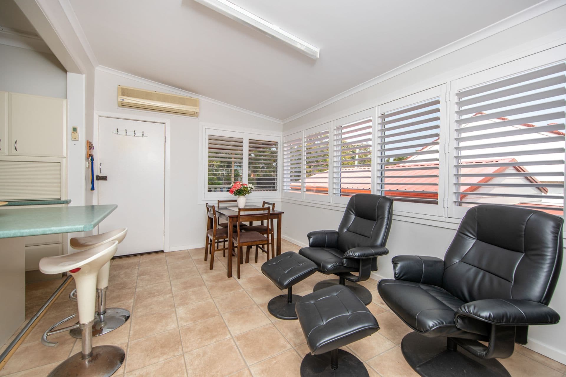 136 Rae Crescent, Kotara, NSW, 2289, Kotara - Thumbnail 6
