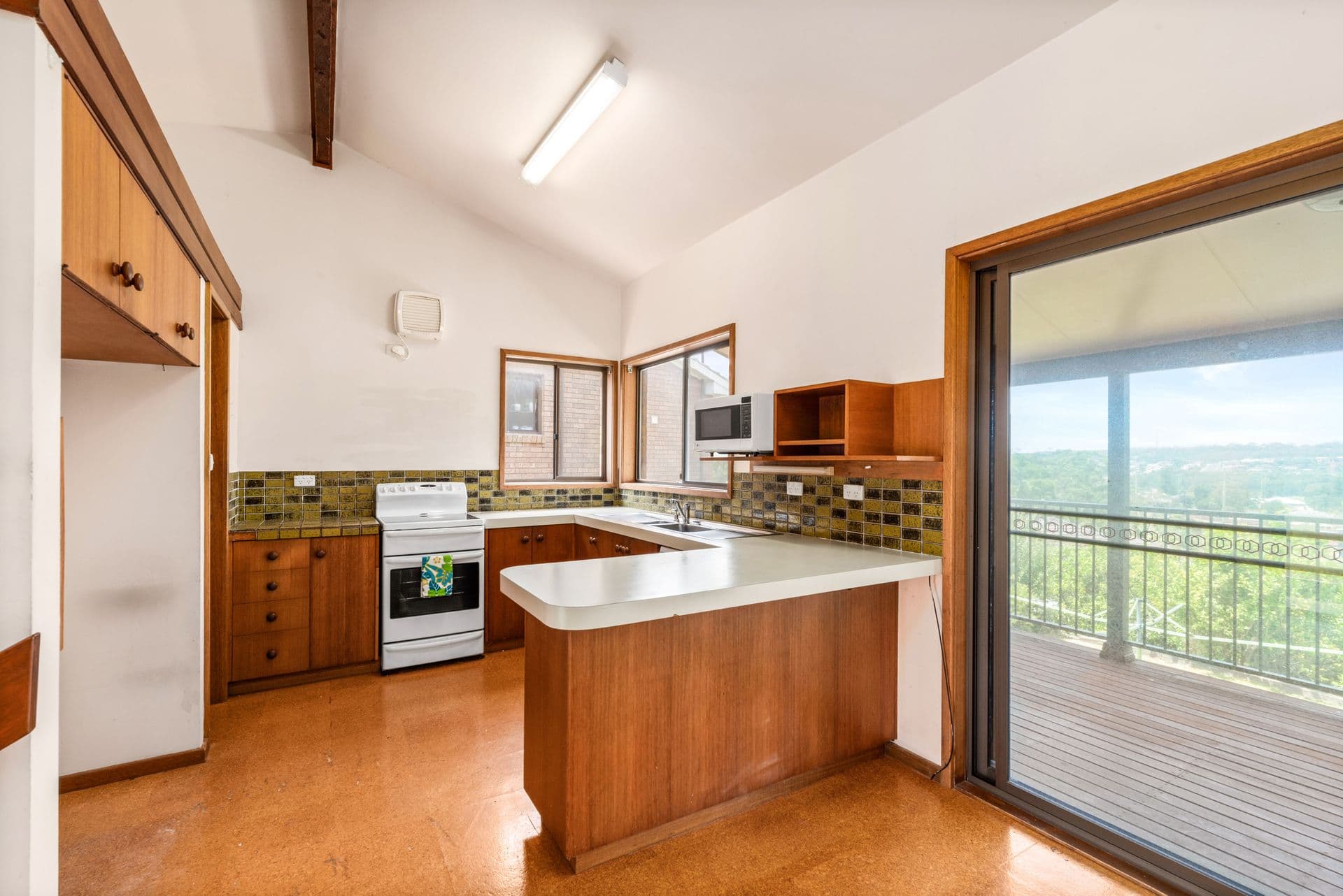31 Kuranda Crescent, Kotara, NSW, 2289, Kotara - Thumbnail 5