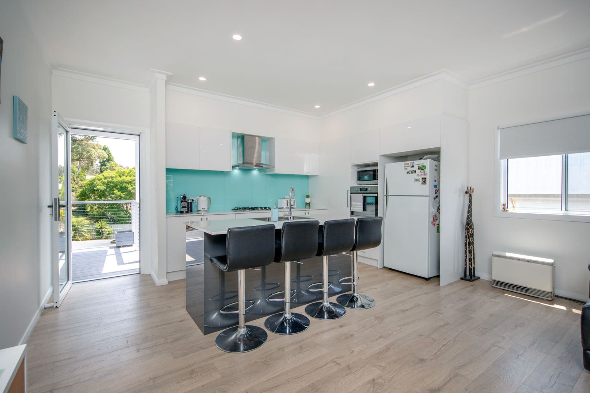 8 Merran Avenue, Charlestown, NSW, 2290, Charlestown - Thumbnail 3