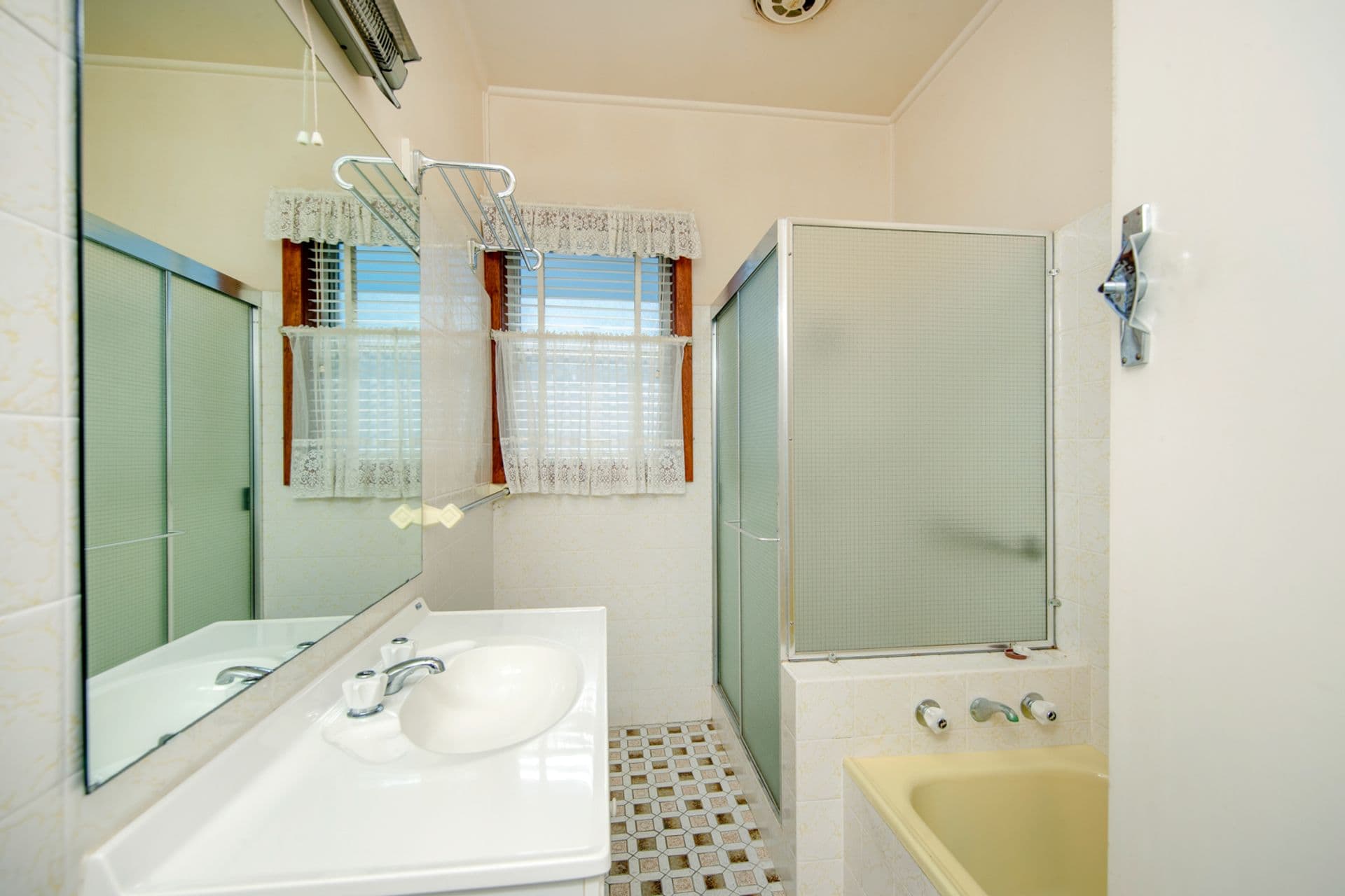 7 Kenneth Street, Kotara South, NSW, 2289, Kotara South - Thumbnail 8