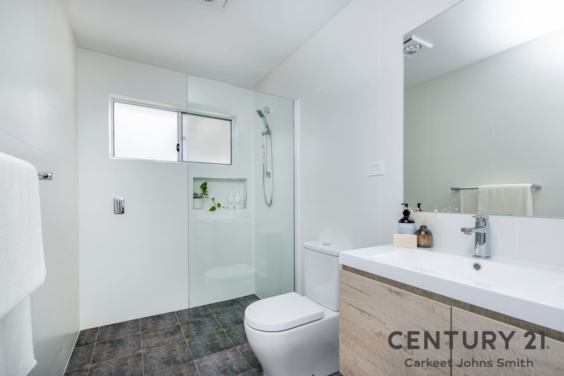 1/128 Croudace Road, Elermore Vale, NSW, 2287, Elermore Vale - Thumbnail 6