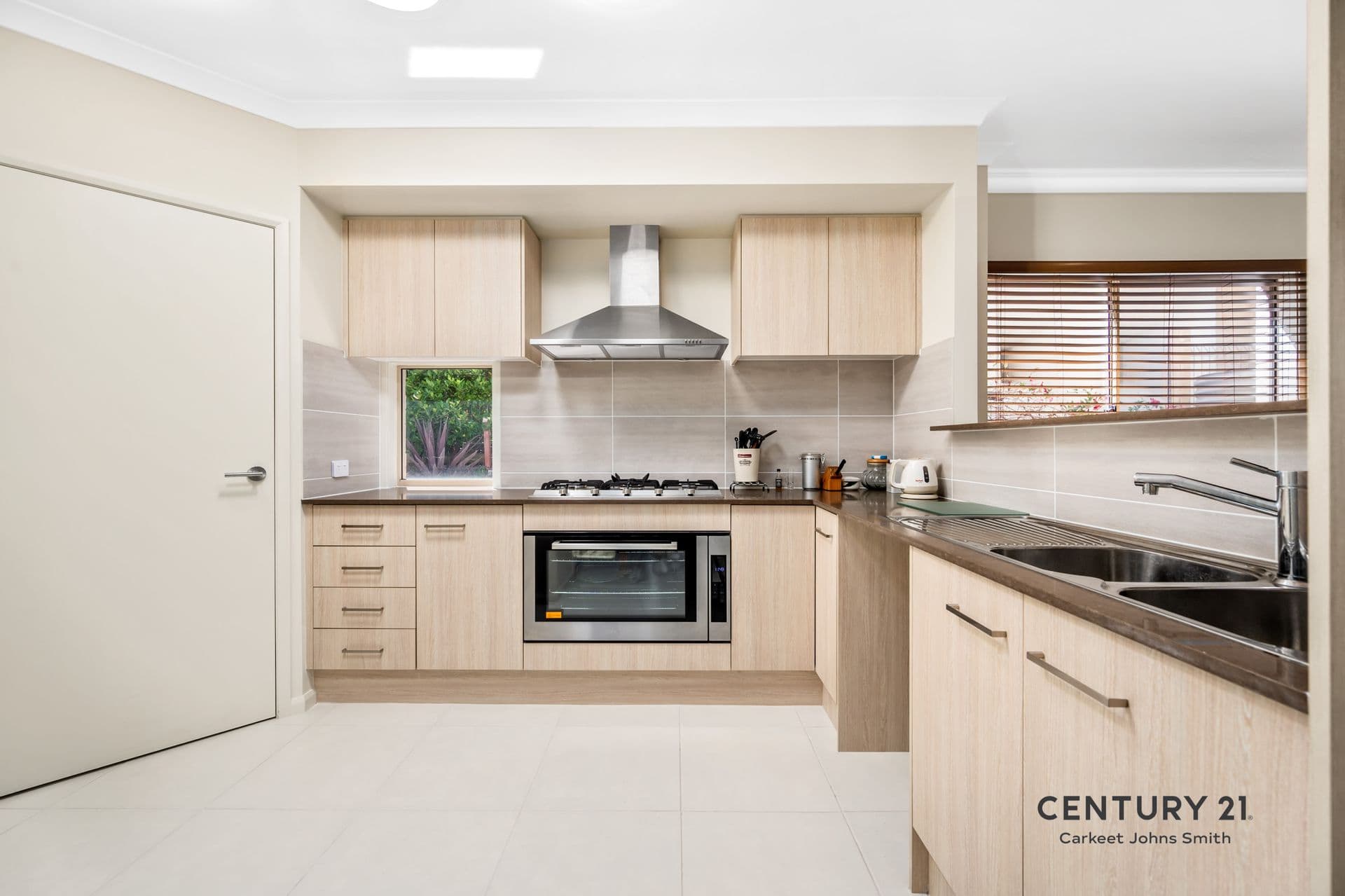 9 Langdon Way, Mount Hutton, NSW, 2290, Mount Hutton - Thumbnail 3