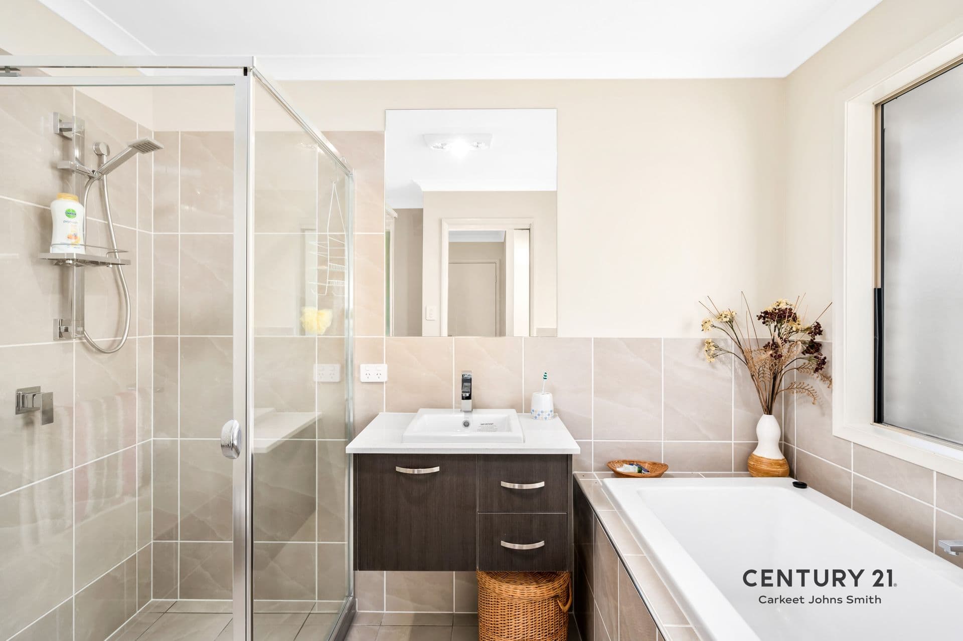 9 Langdon Way, Mount Hutton, NSW, 2290, Mount Hutton - Thumbnail 7