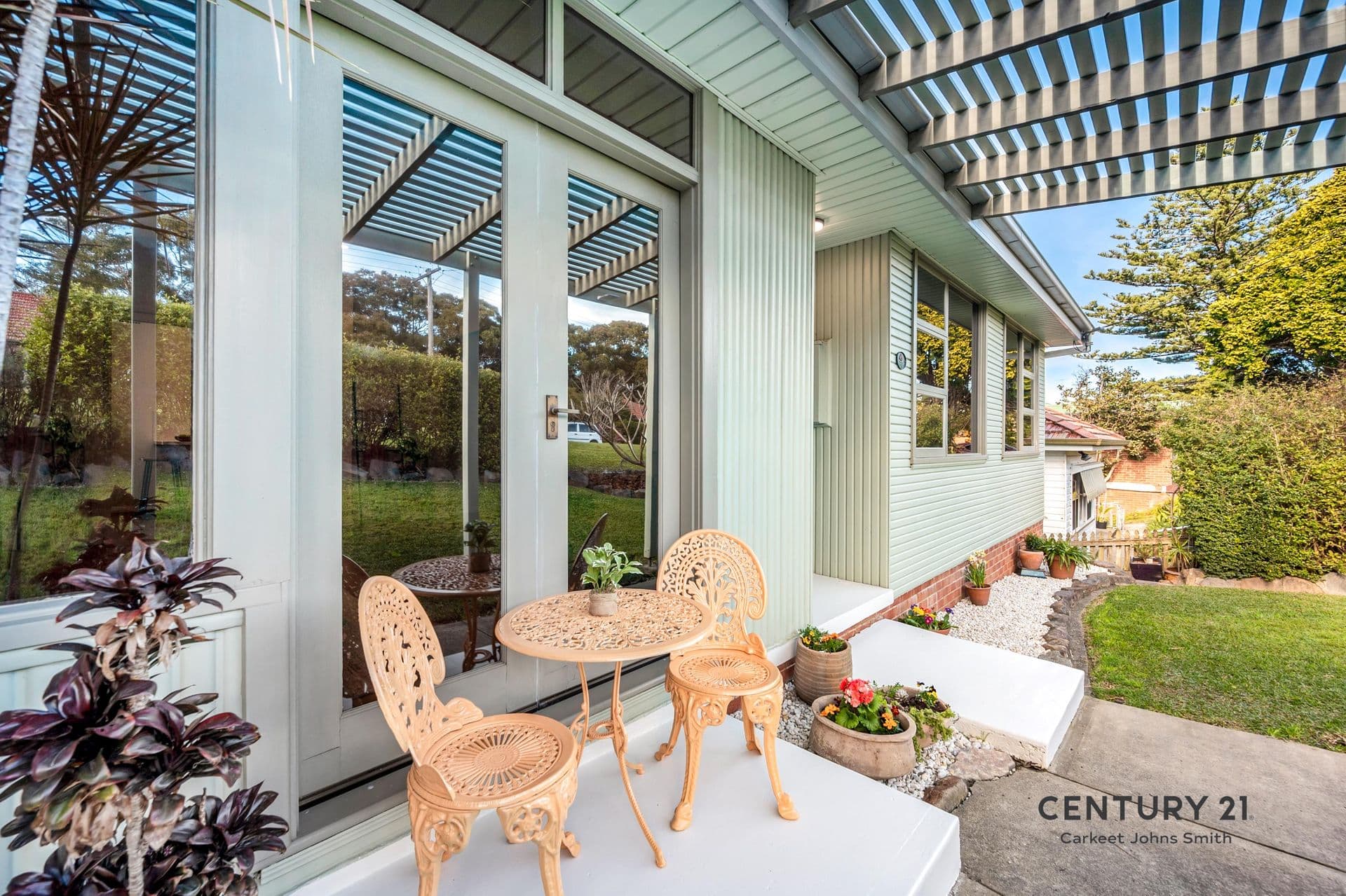 37 Ocean View Parade, Charlestown, NSW, 2290, Charlestown - Thumbnail 2