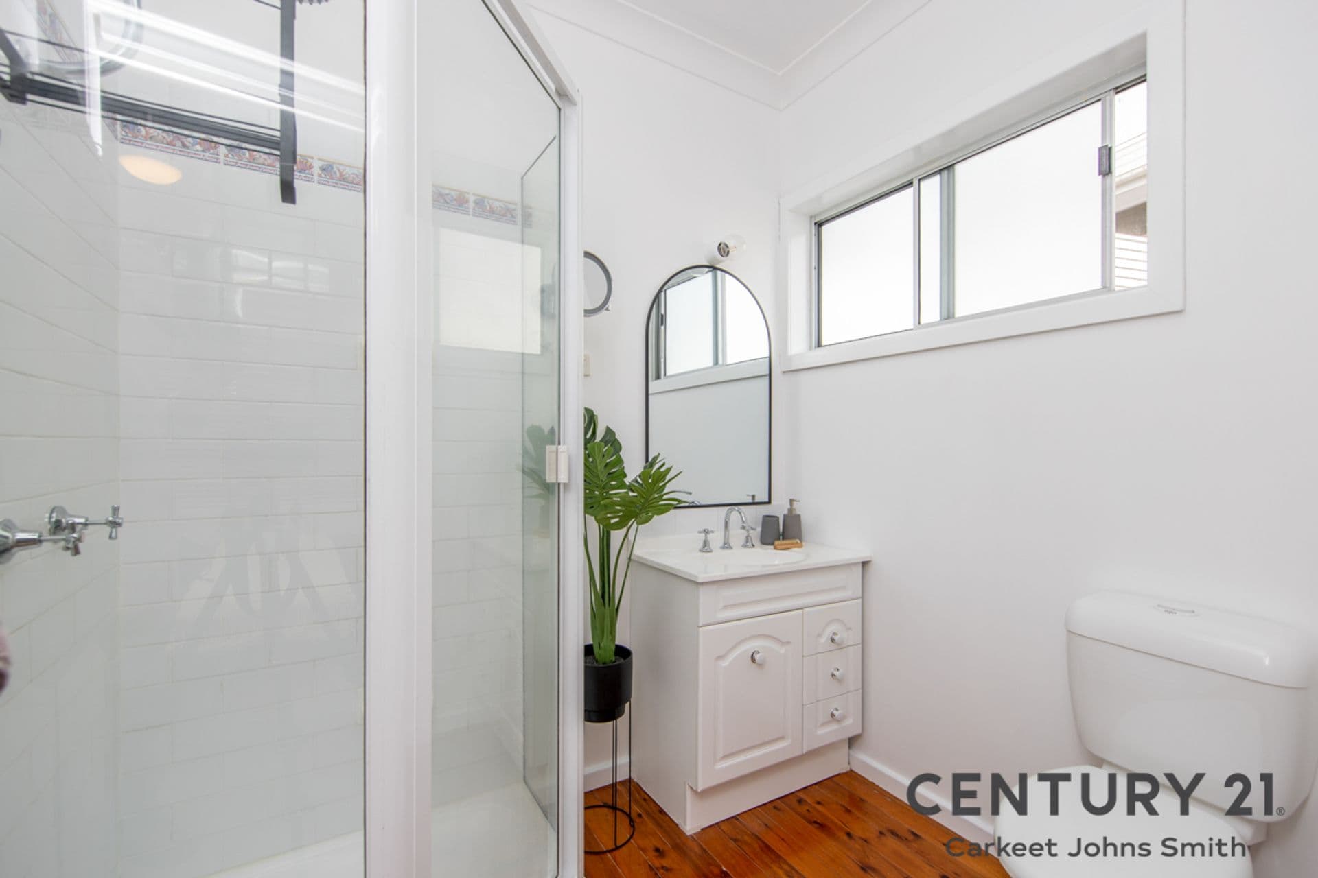 5 Clayton Crescent, Kotara, NSW, 2289, Kotara - Thumbnail 8