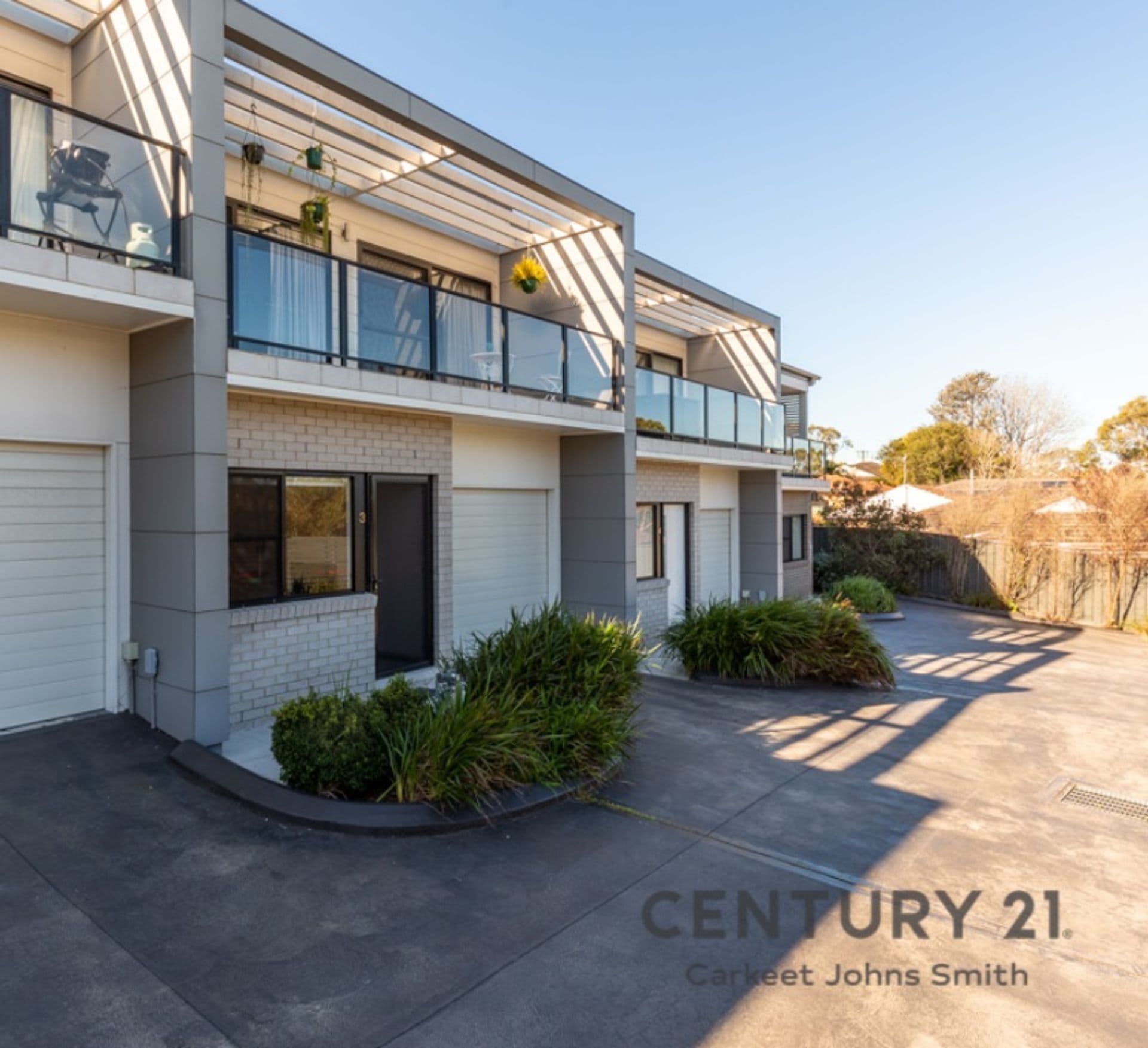 3/8 Cowper Avenue, Charlestown, NSW, 2290, Charlestown - Thumbnail 2