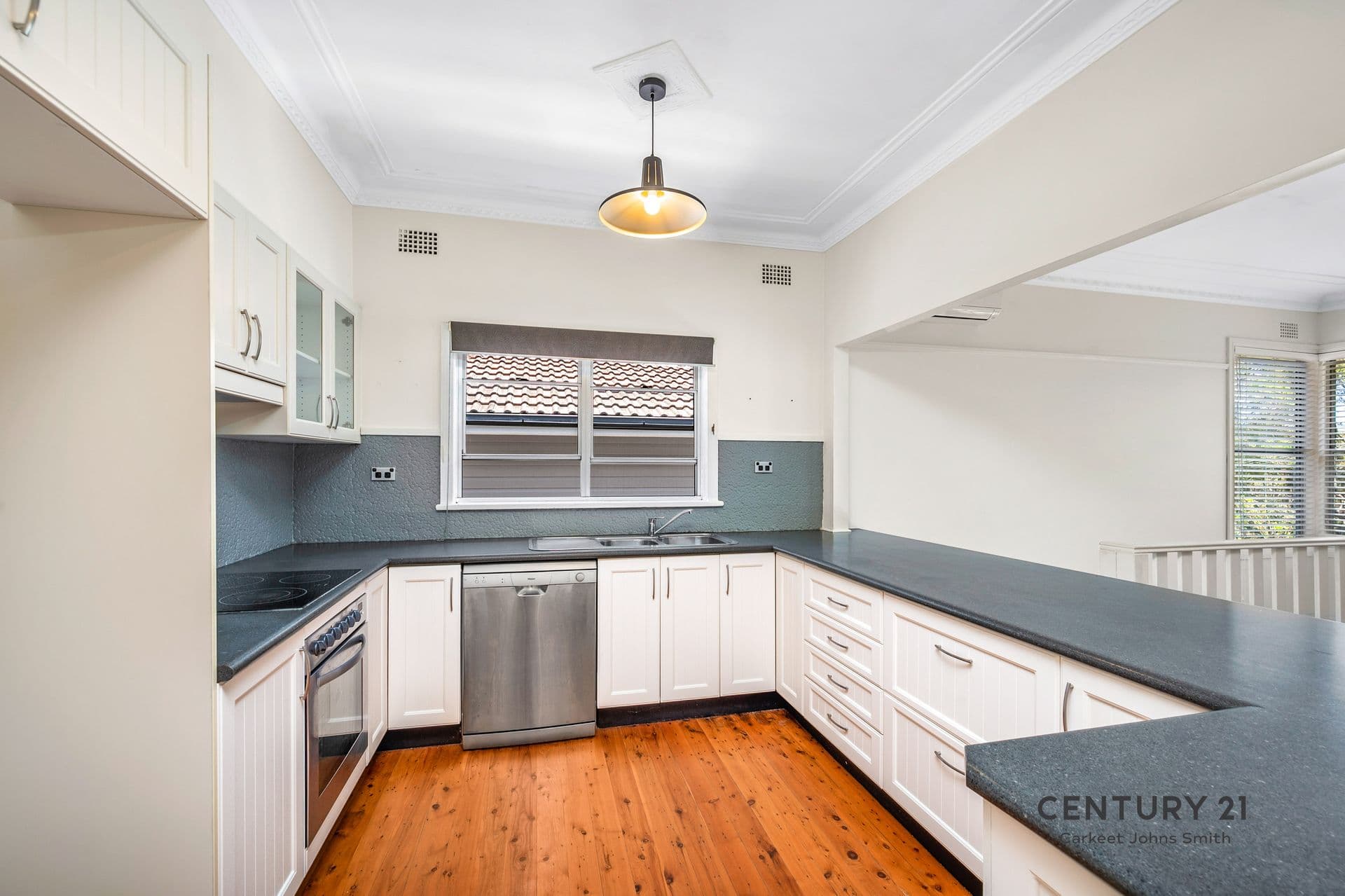 55/17 Huntley Drive, Adamstown Heights - Thumbnail 5