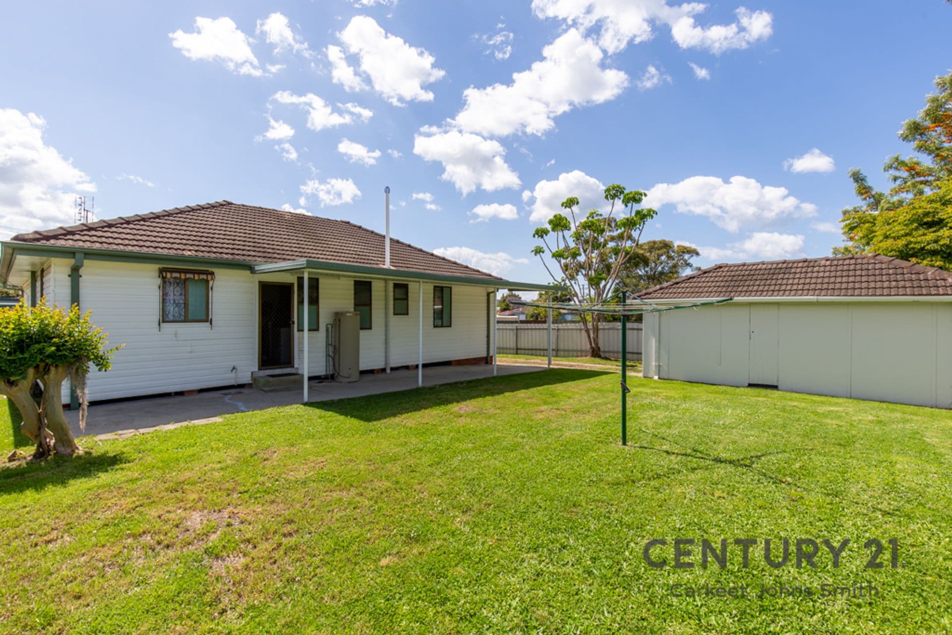 85 Coral Crescent, Gateshead, NSW, 2290, Gateshead - Thumbnail 2