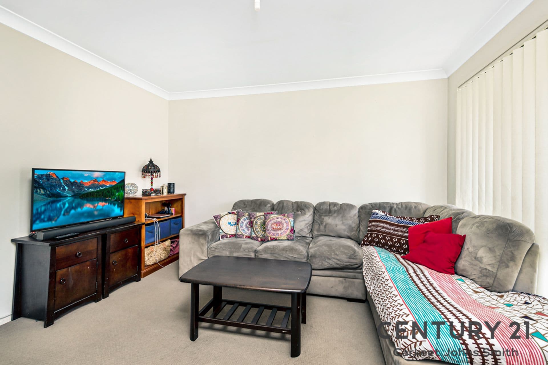 12 Harmony Crescent, Mount Hutton, NSW, 2290, Mount Hutton - Thumbnail 2