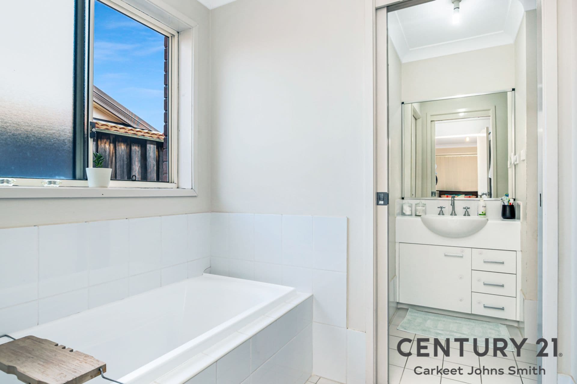 12 Harmony Crescent, Mount Hutton, NSW, 2290, Mount Hutton - Thumbnail 8