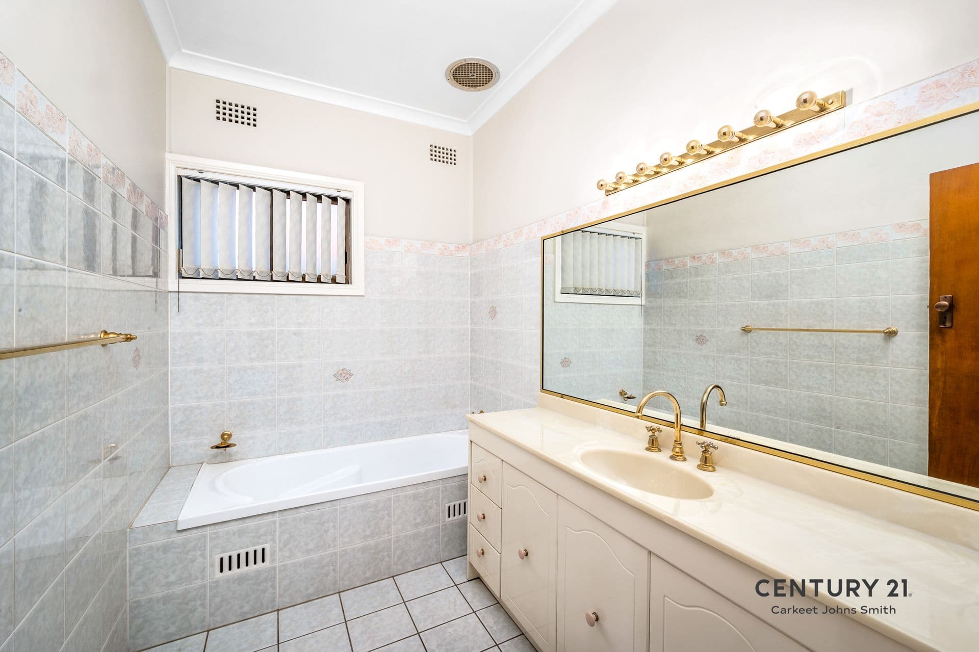 24 E K Avenue, Charlestown, NSW, 2290, Charlestown - Thumbnail 8