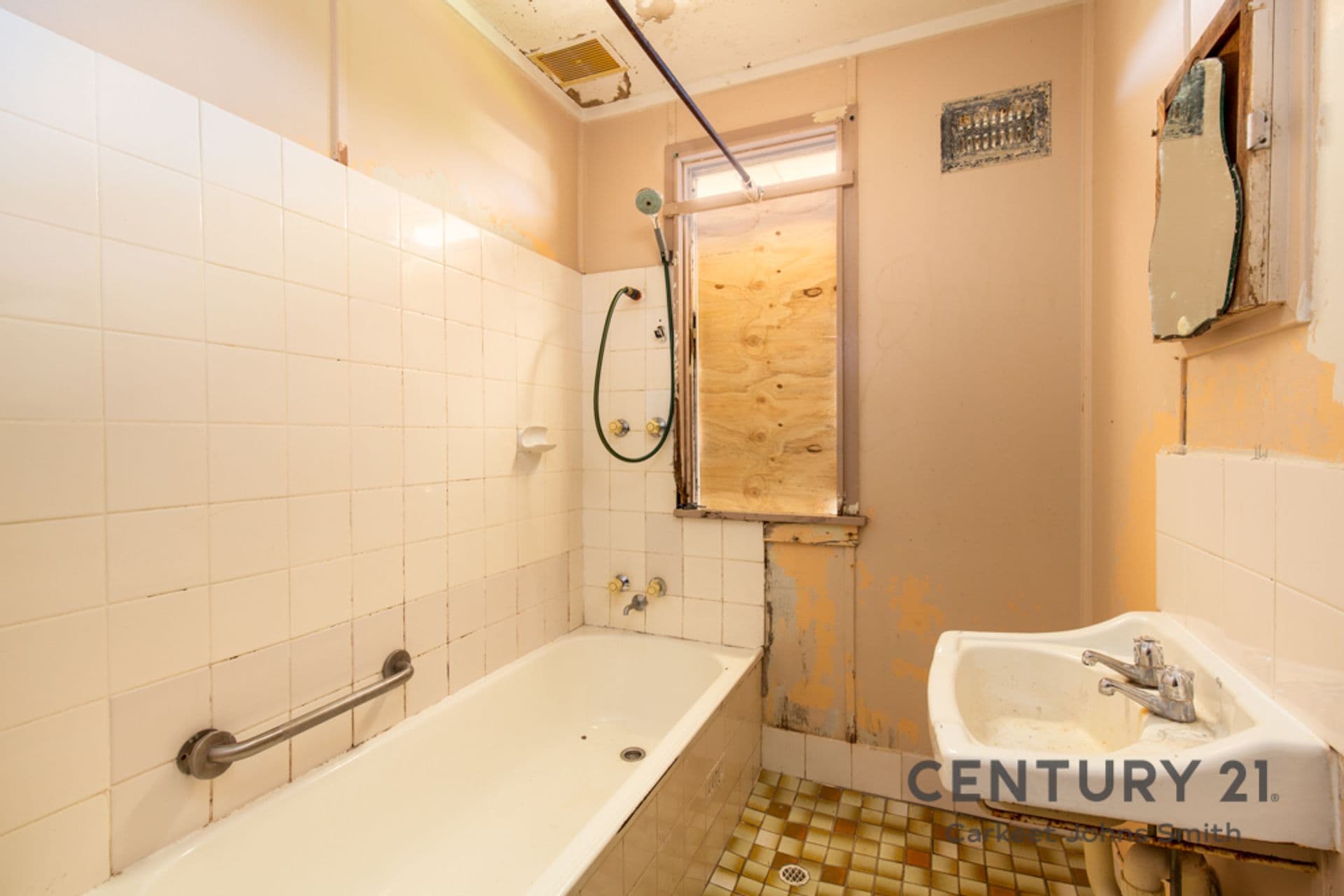56 Mahogany Crescent, Gateshead, NSW, 2290, Gateshead - Thumbnail 6