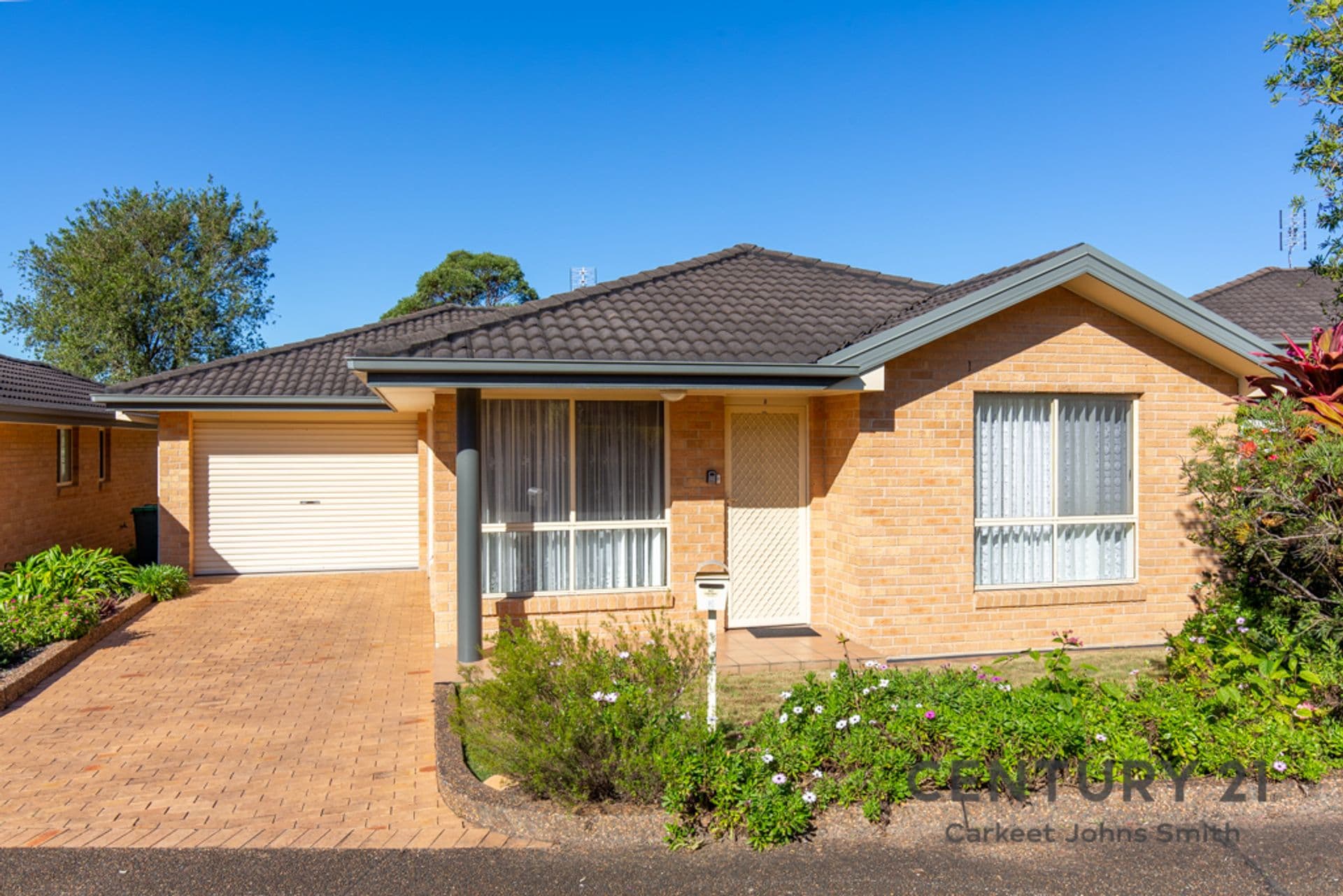2/4 Cowmeadow Road, Mount Hutton, NSW, 2290, Mount Hutton - Image 1