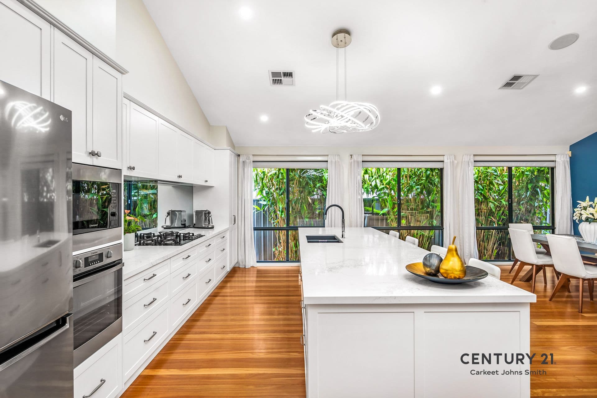 33 Timbercrest Chase, Charlestown, NSW, 2290, Charlestown - Thumbnail 2